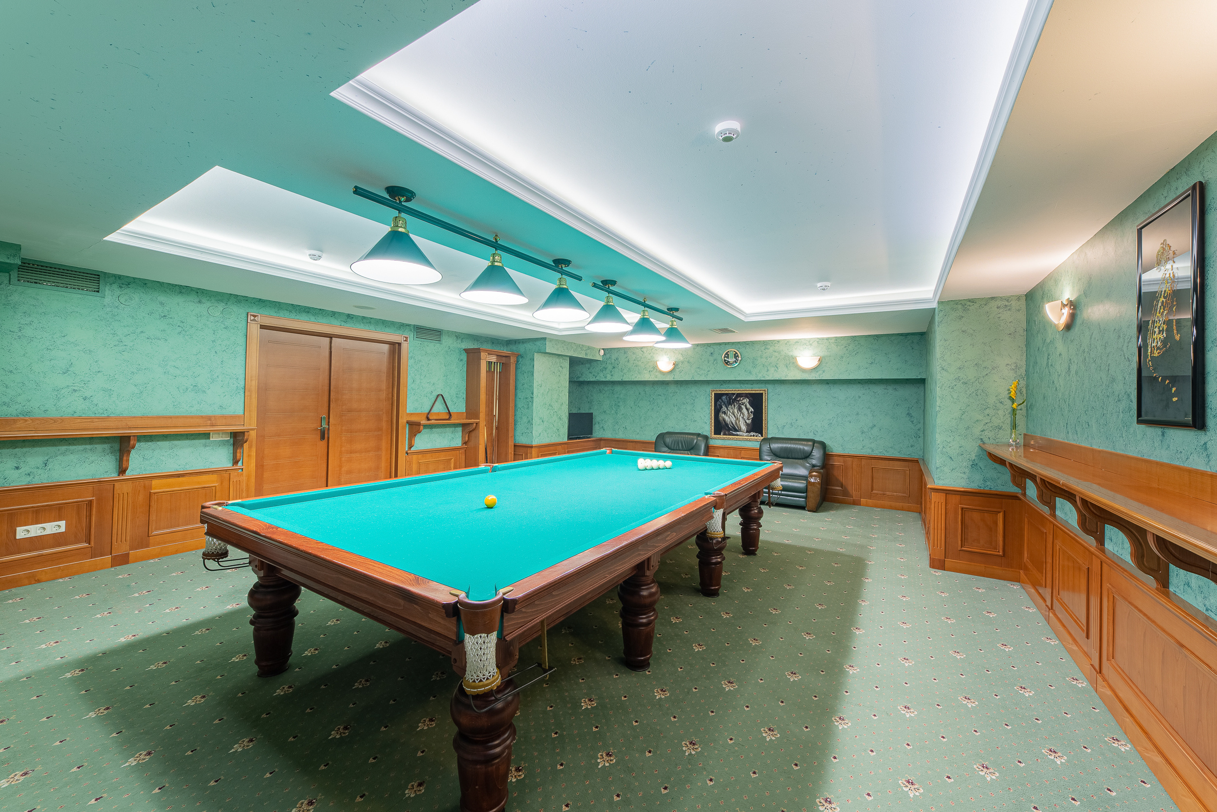 Renatphoto-комплексная фотосъёмка всех помещений   Grand Hotel Valentina. Профессиональная фотосъёмка интерьеров, предметная фотосессия еды для меню г. Анапа