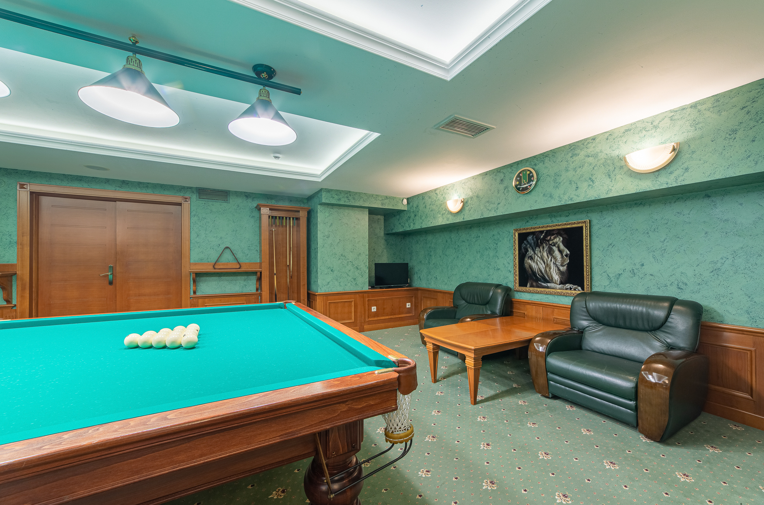 Renatphoto-комплексная фотосъёмка всех помещений   Grand Hotel Valentina. Профессиональная фотосъёмка интерьеров, предметная фотосессия еды для меню г. Анапа