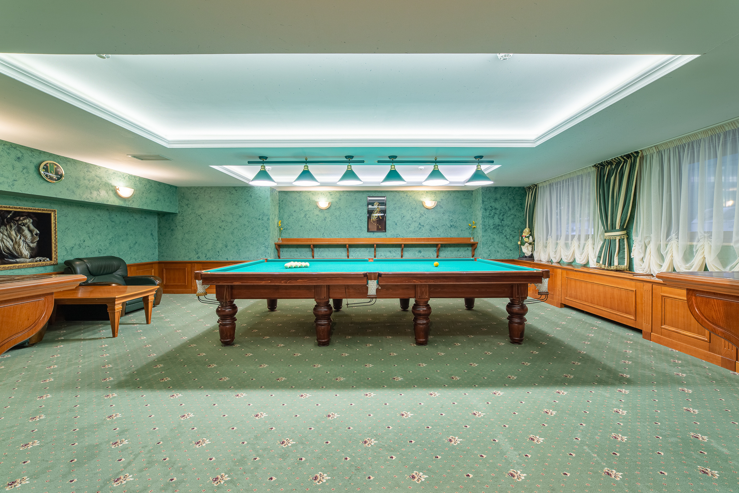 Renatphoto-комплексная фотосъёмка всех помещений   Grand Hotel Valentina. Профессиональная фотосъёмка интерьеров, предметная фотосессия еды для меню г. Анапа