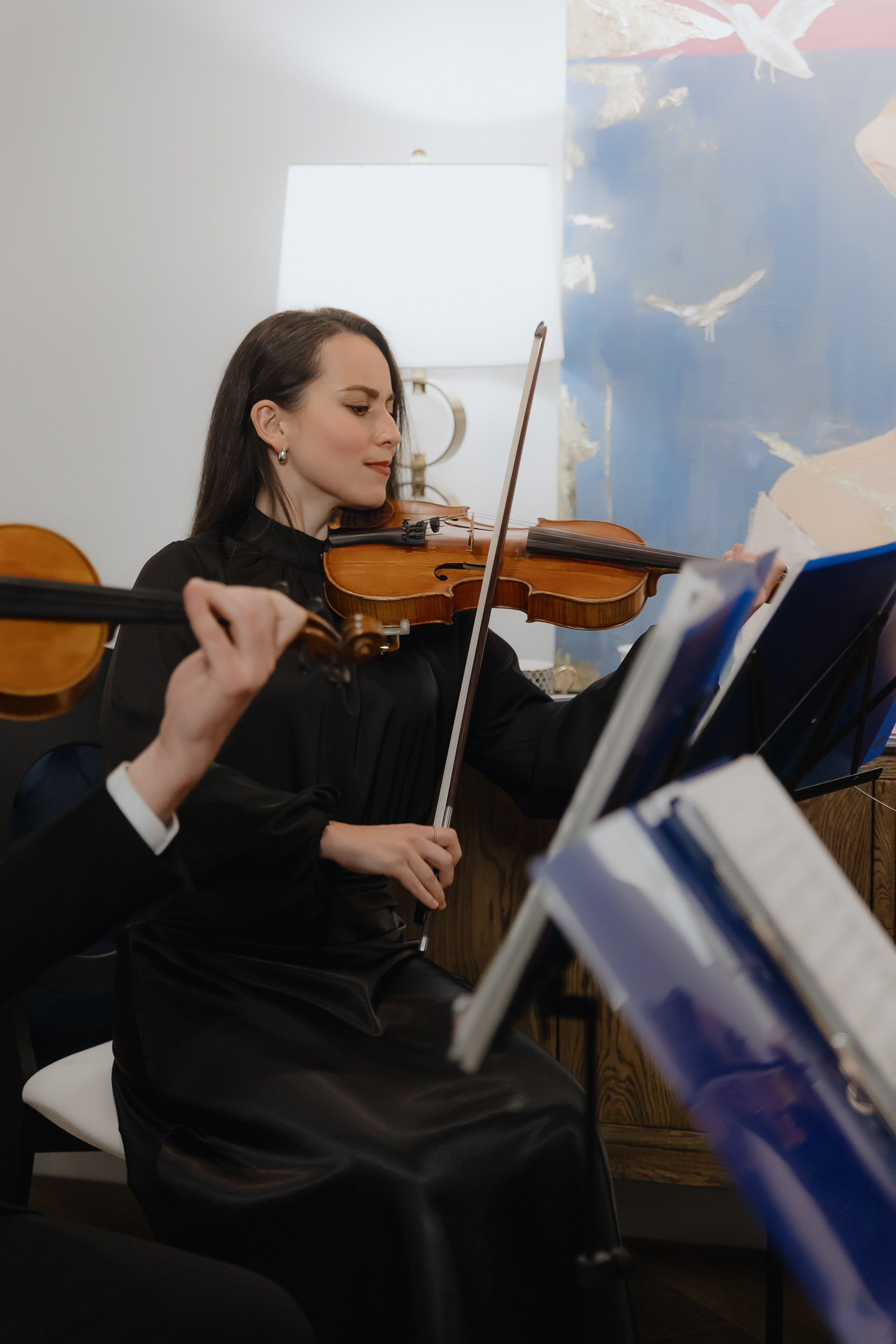 Открытие нового пространства интерьерного салона L. DECO в феврале 2025. L. Deco интерьерный салон. Краски/обои/лепной декор