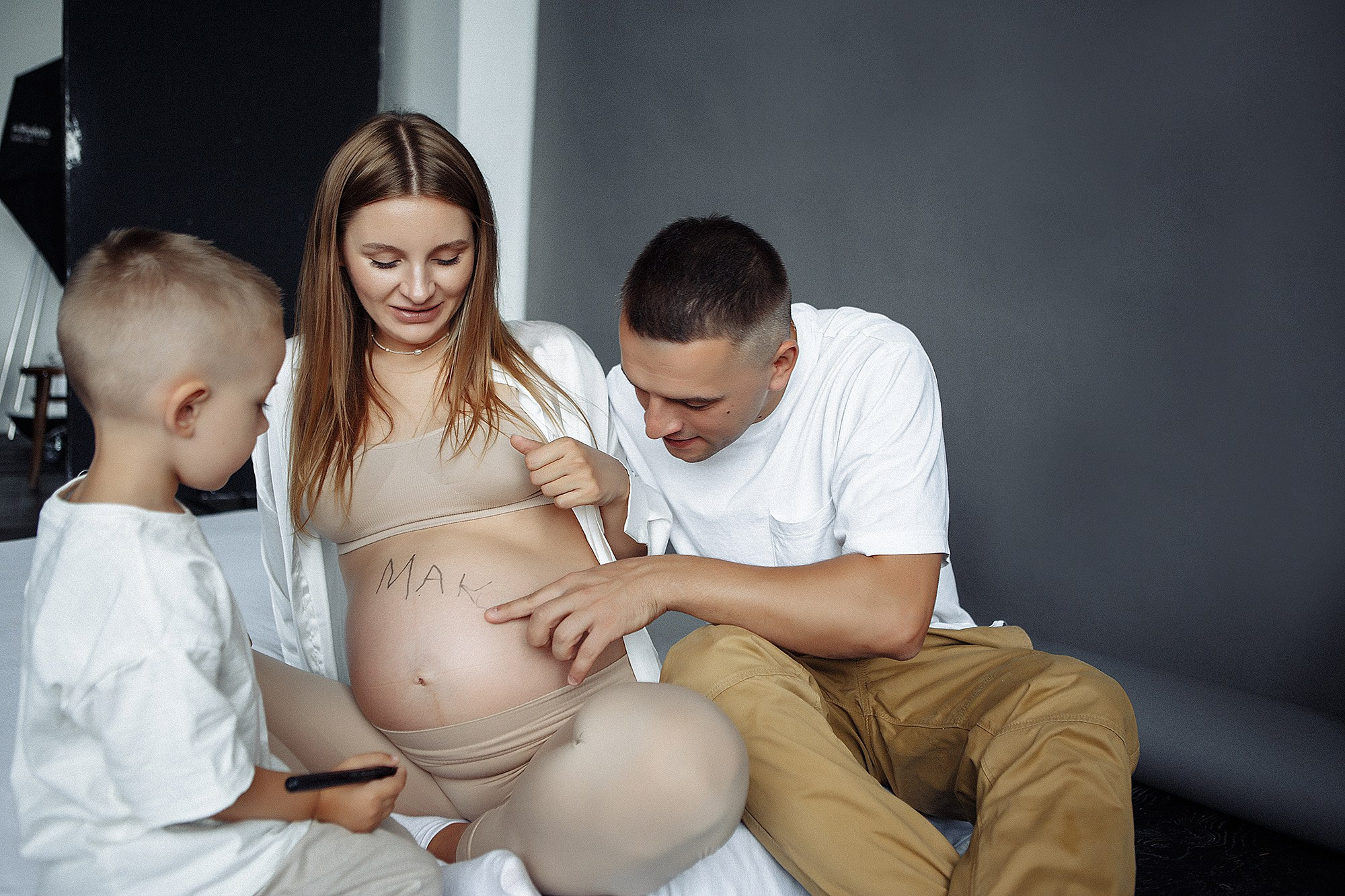 В студии. Свадебный фотограф Владивосток Алина Гевондова