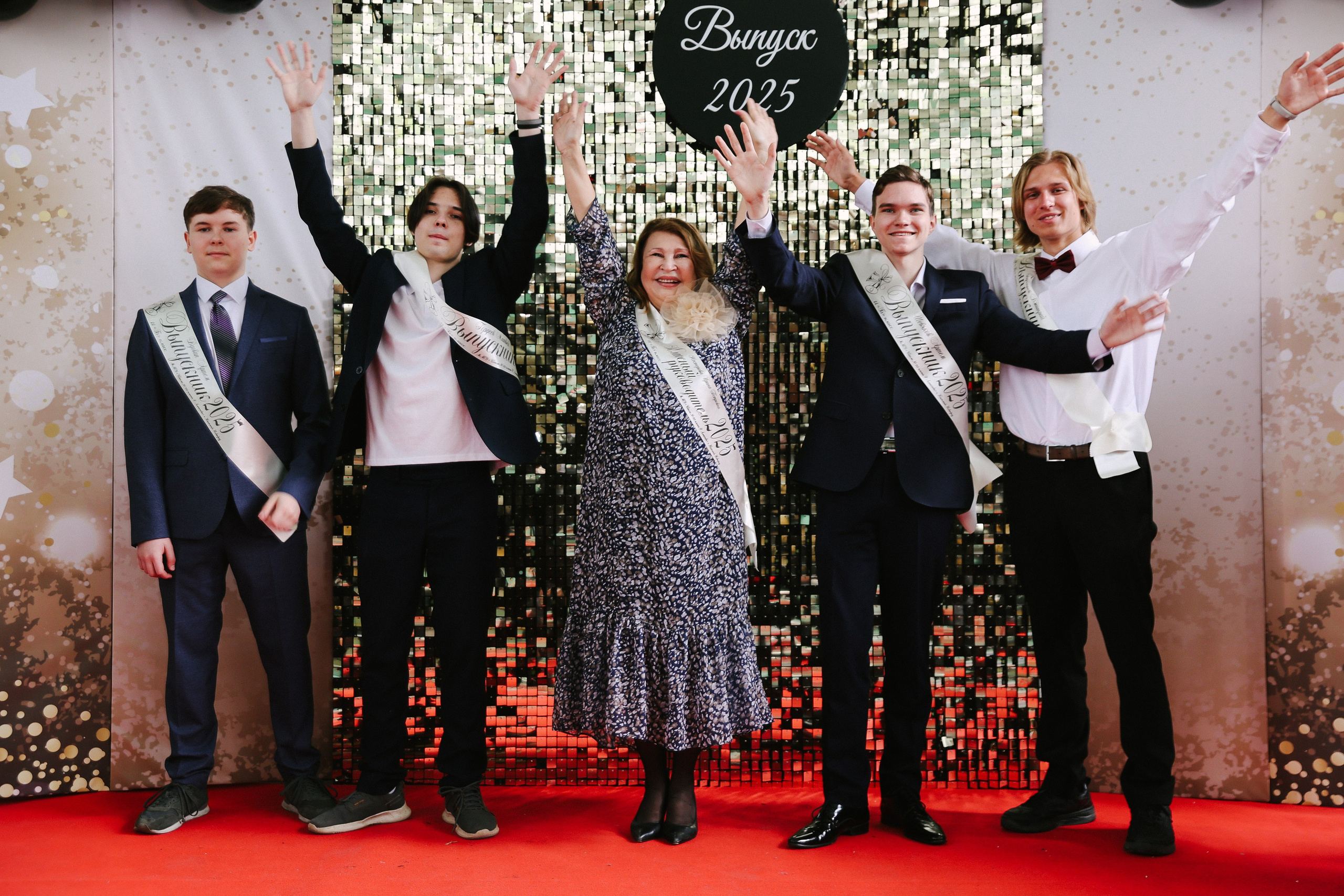 Последний звонок|Школа 183. Фотограф Диана Воробьева Нижний Новгород