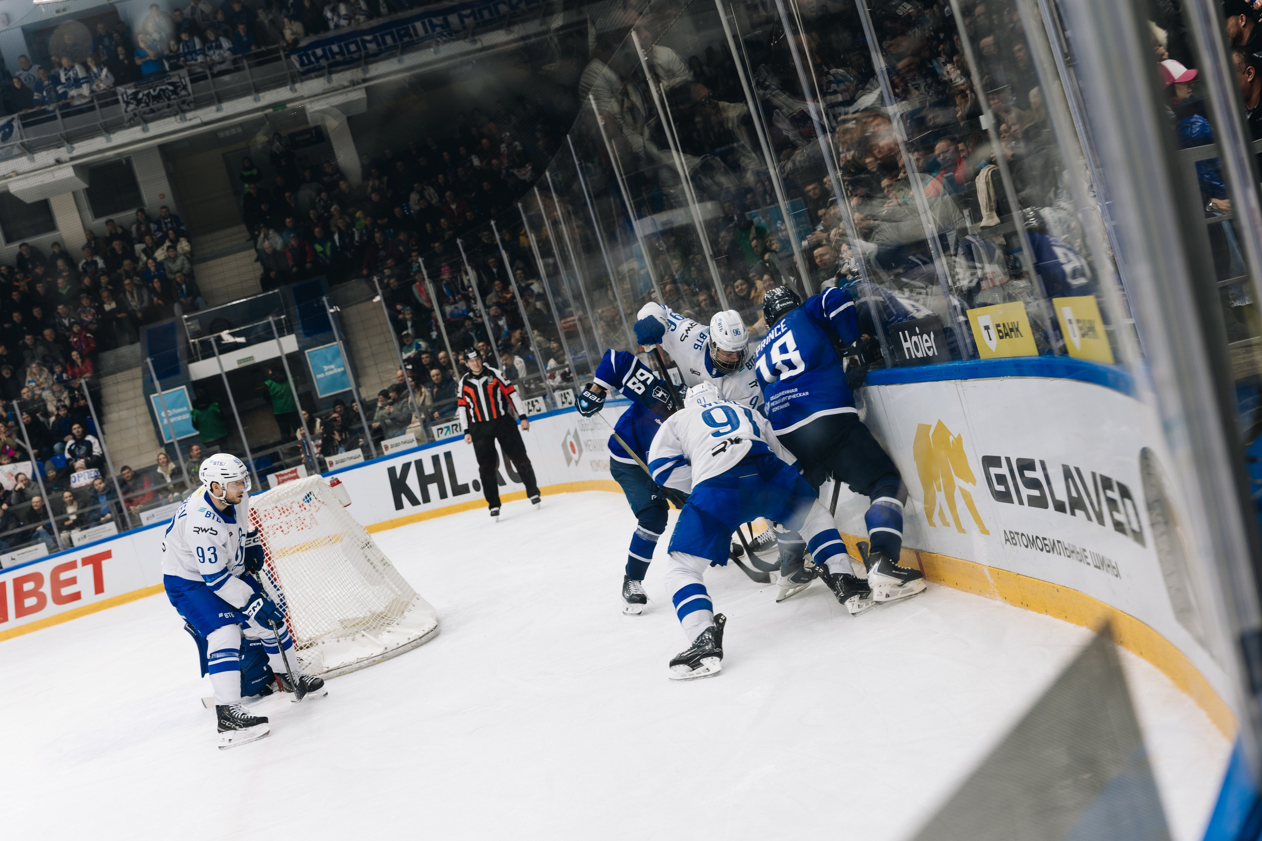 Яндекс Лавка|Торпедо. Фотограф Диана Воробьева Нижний Новгород