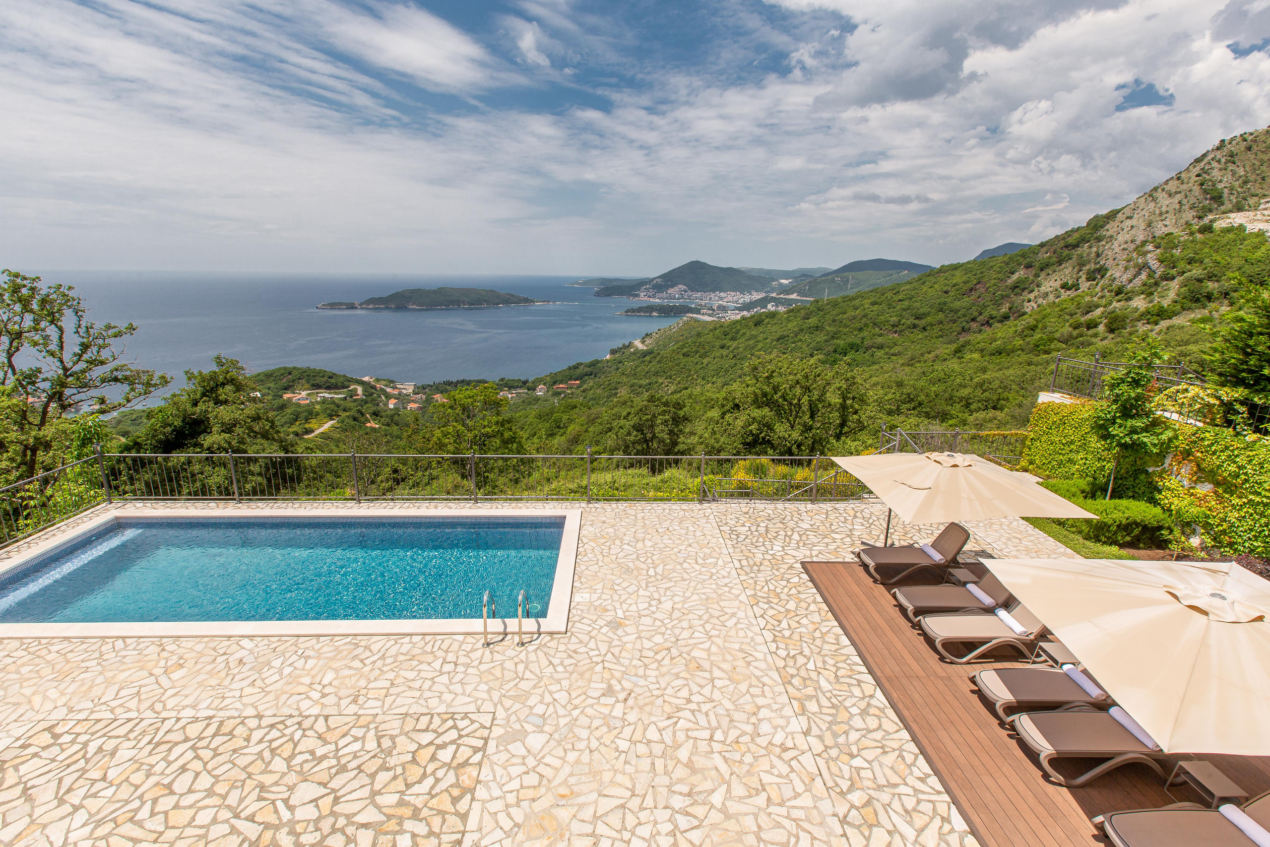 Вилла Oak Leaf Residence в Черногории. Фотограф Антон Джавадян