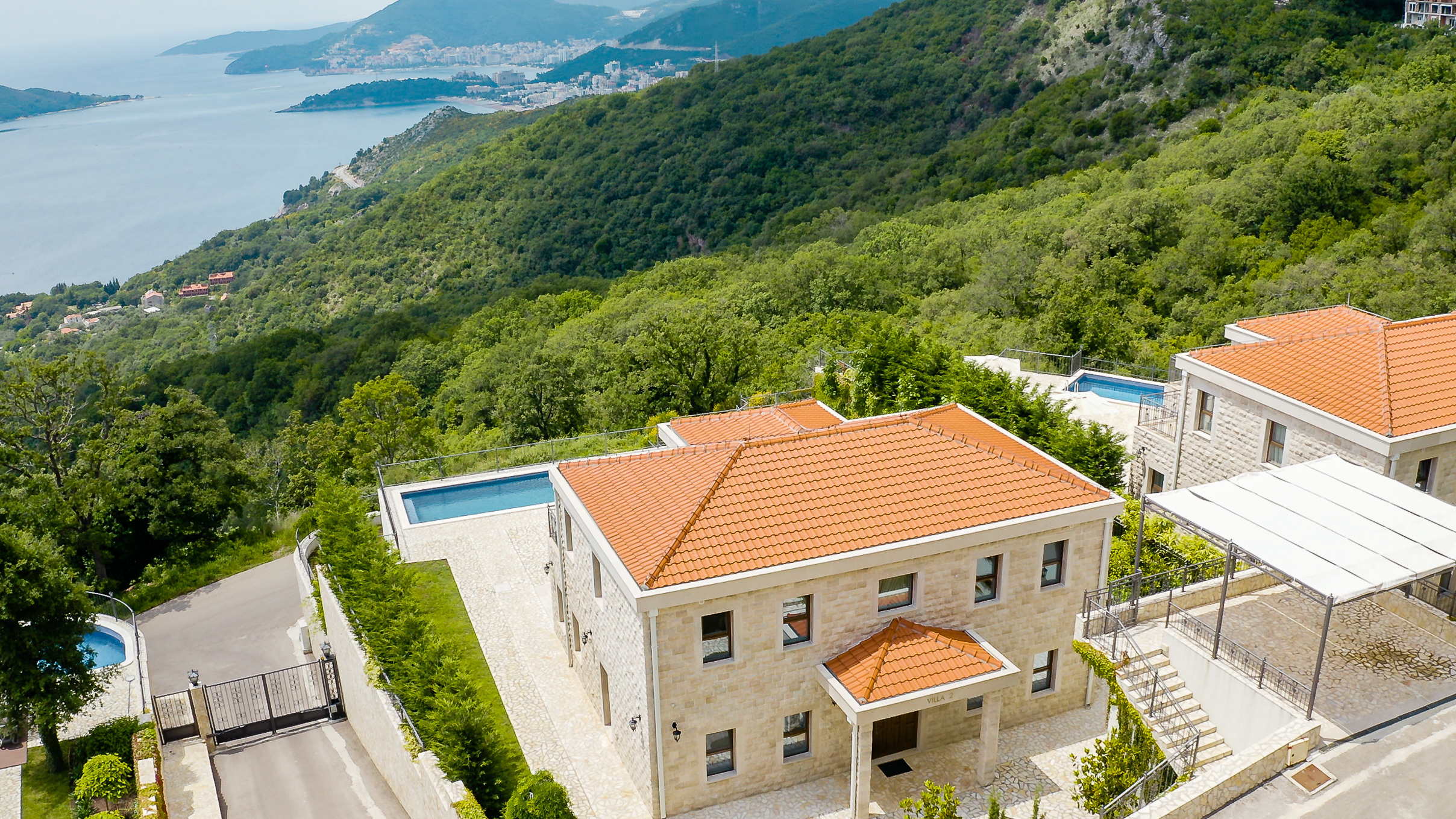 Вилла Oak Leaf Residence в Черногории. Фотограф Антон Джавадян