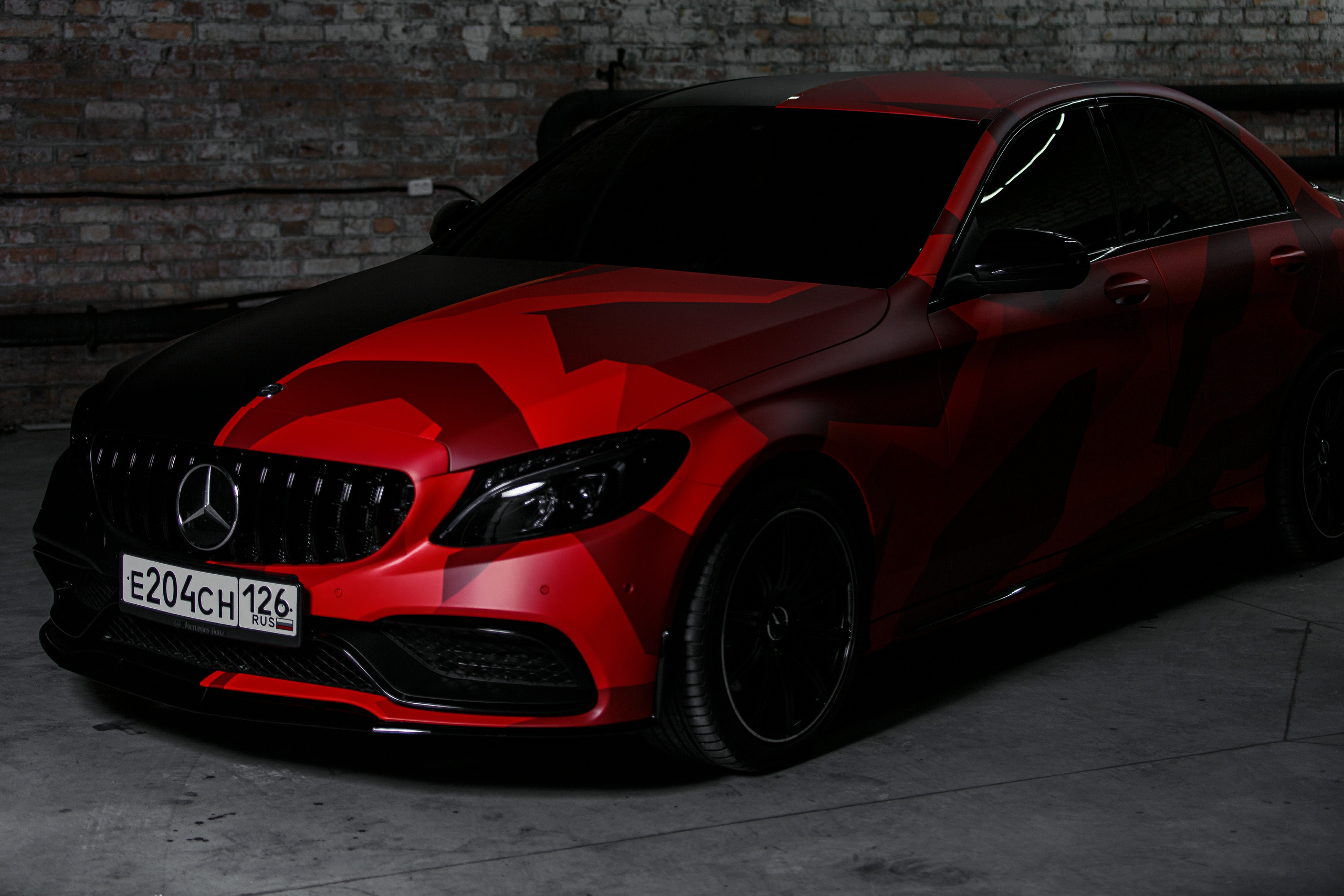 Mercedes. Фотограф Антон Джавадян