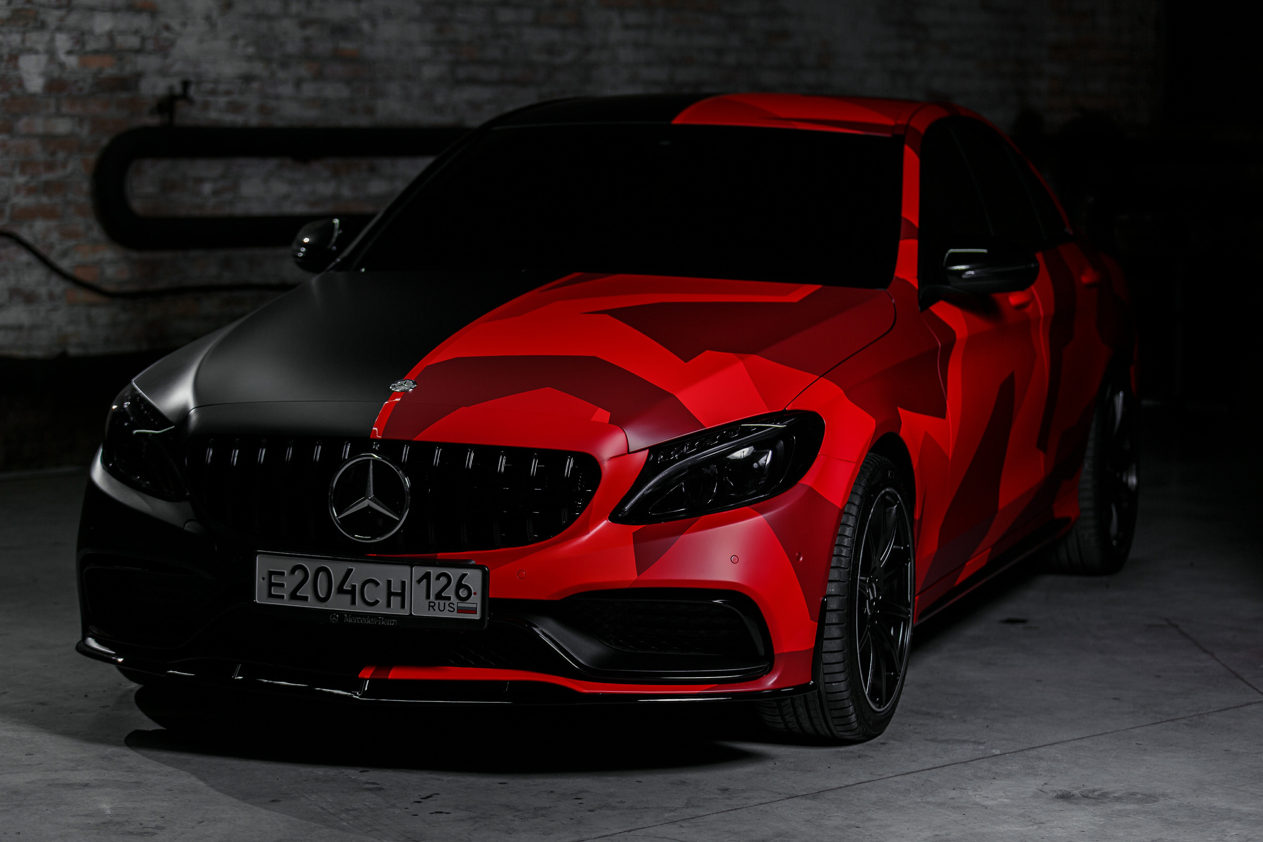 Mercedes. Фотограф Антон Джавадян