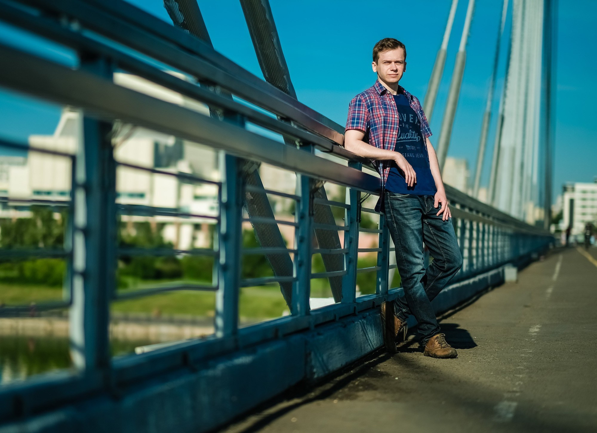 Мужская фотосессия для сайта знакомств социальных сетей фотограф Красноярск цена заказать фотосъёмку