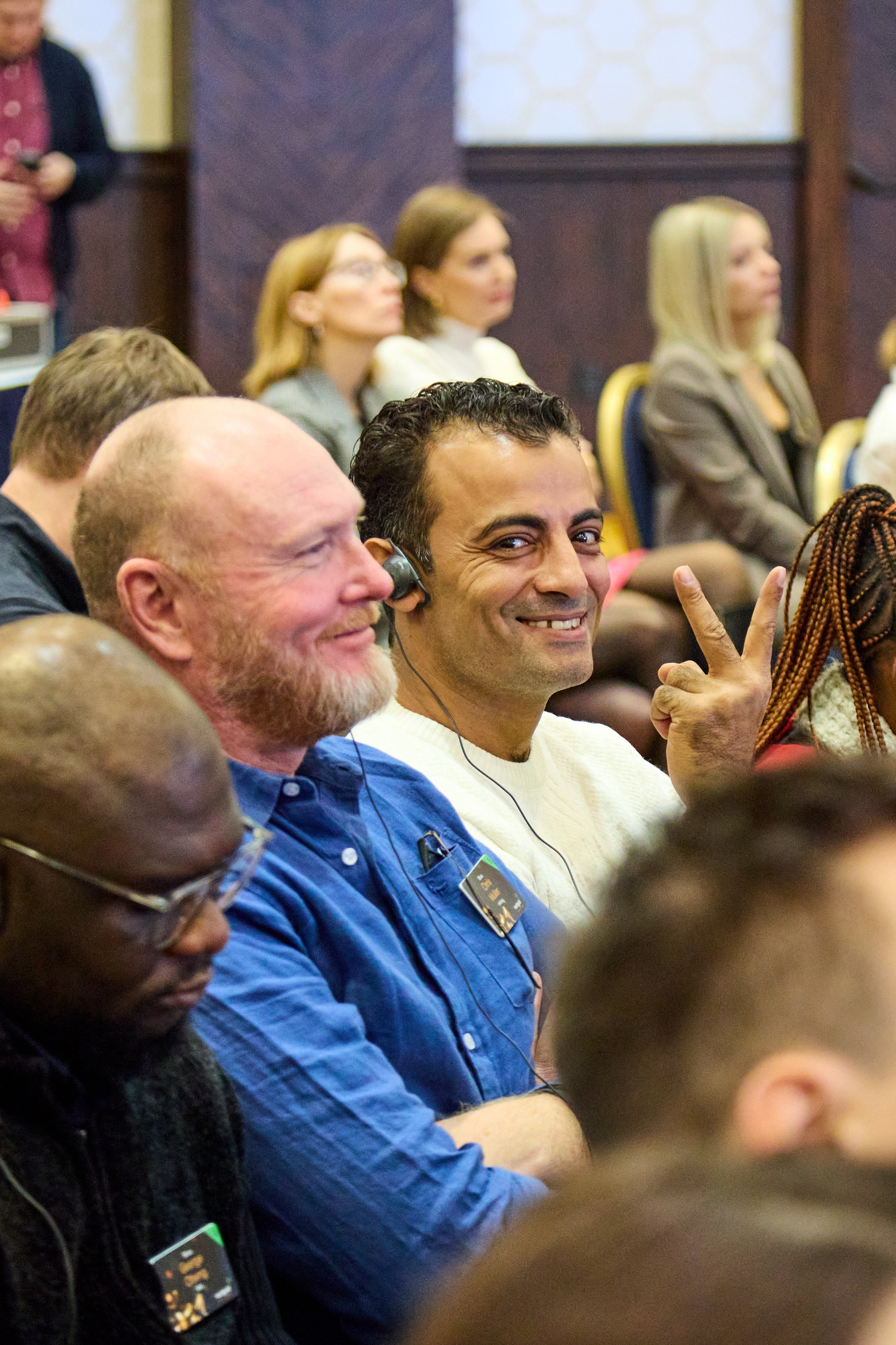 Форум / Конференция. Фотограф видеограф широкого профиля Денис Захаров