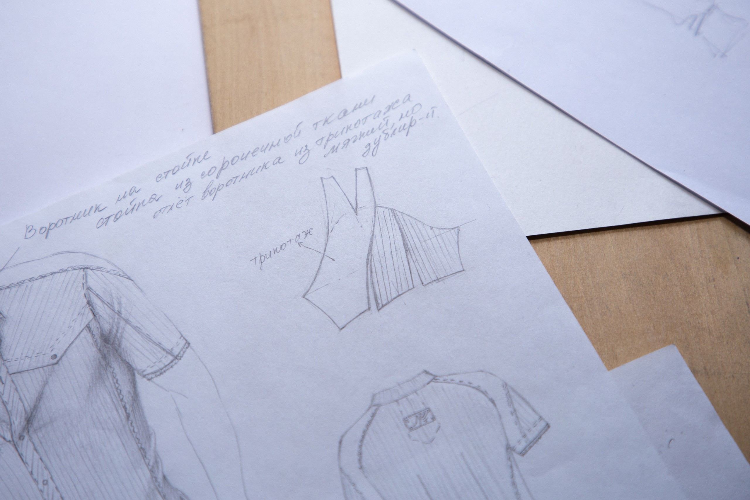 Предметная съемка с Олесей, швейный рабочий процесс. Ирина Чернова — портретный фотограф и маркетолог из Владивостока