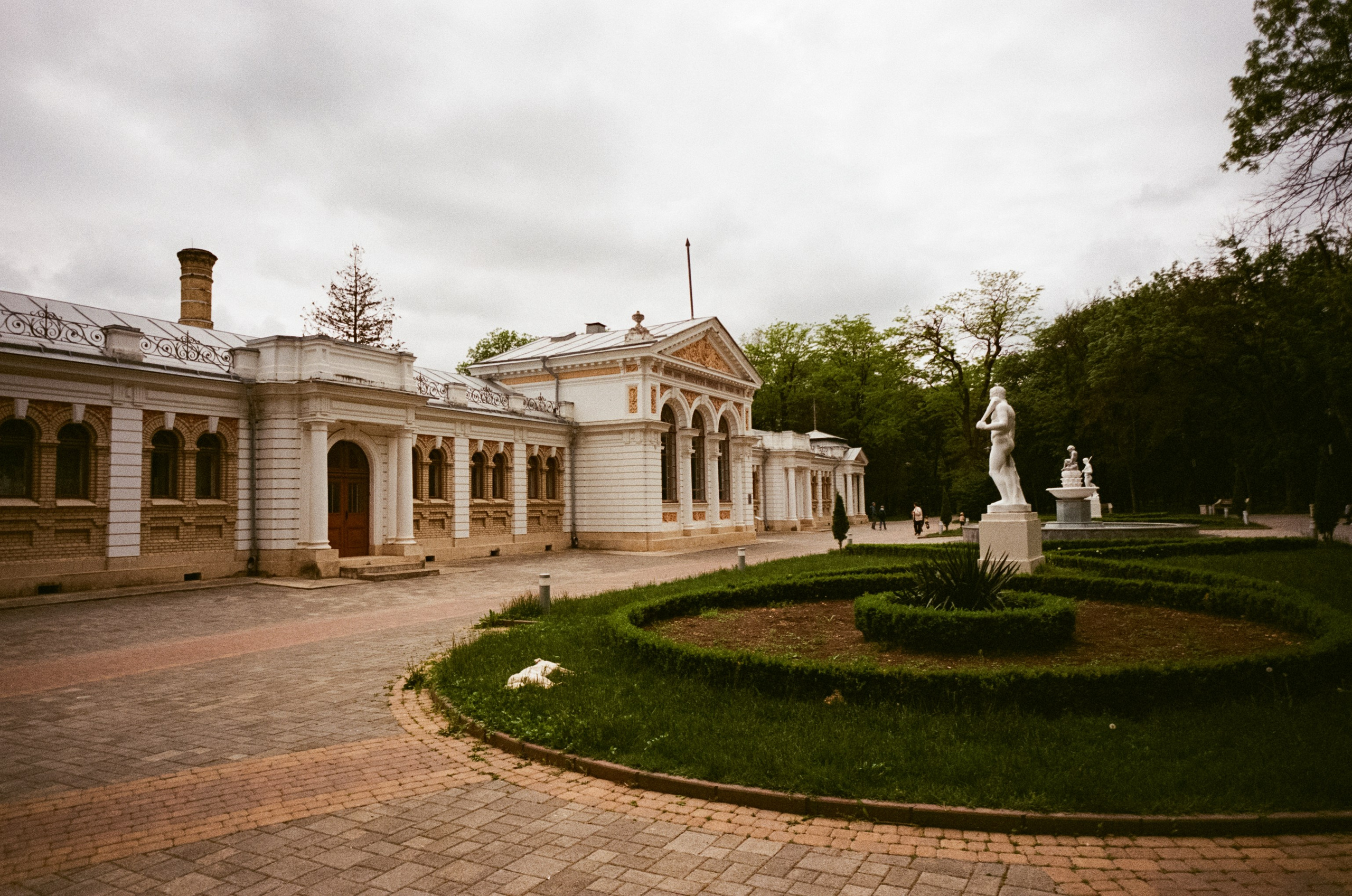 Ессентуки / Voigtlander BESSA-T / Fujifilm X-tra 400 (просрочка)