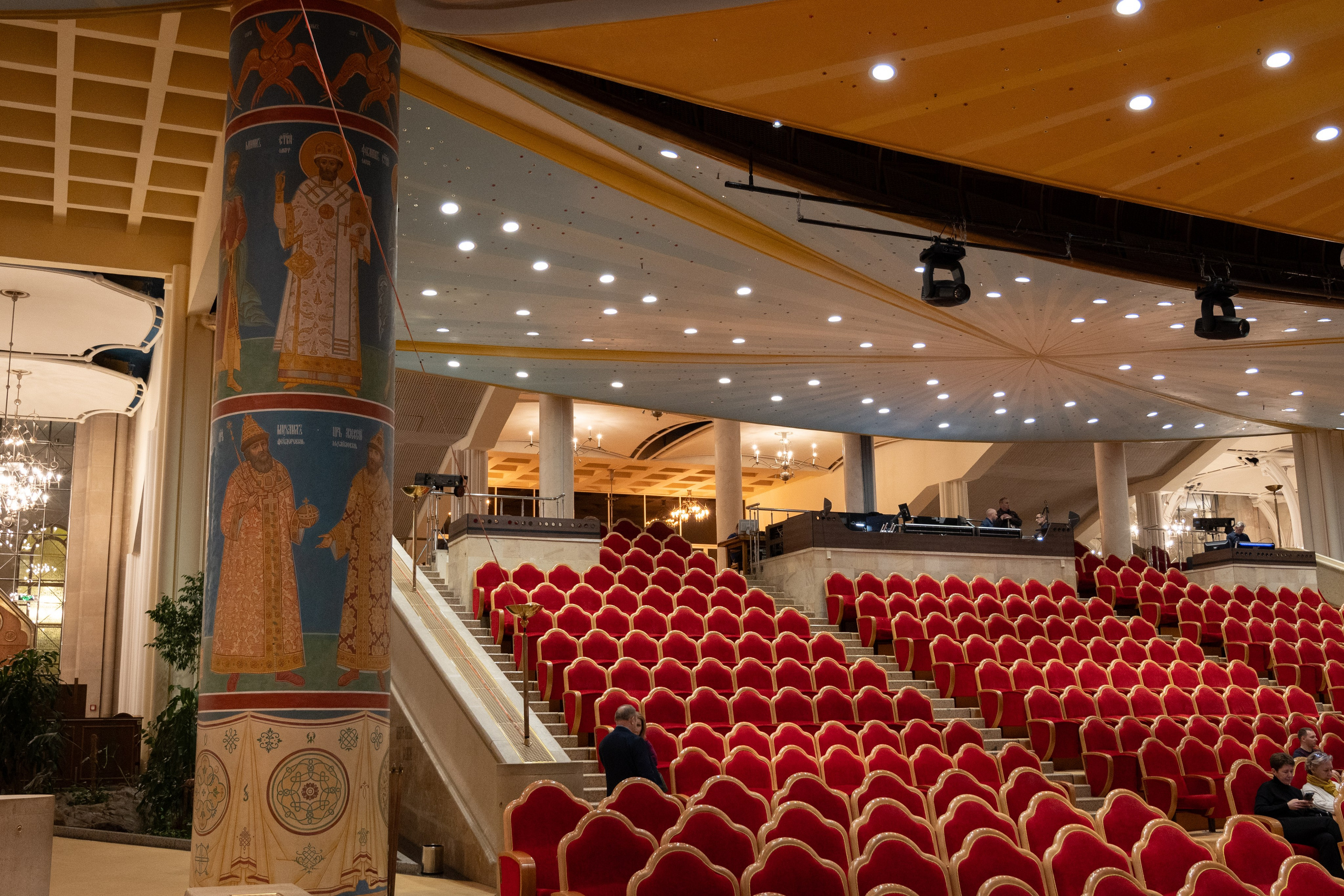 Зал Церковных соборов. Фотограф и видеограф в Москве Анна Матюхина
