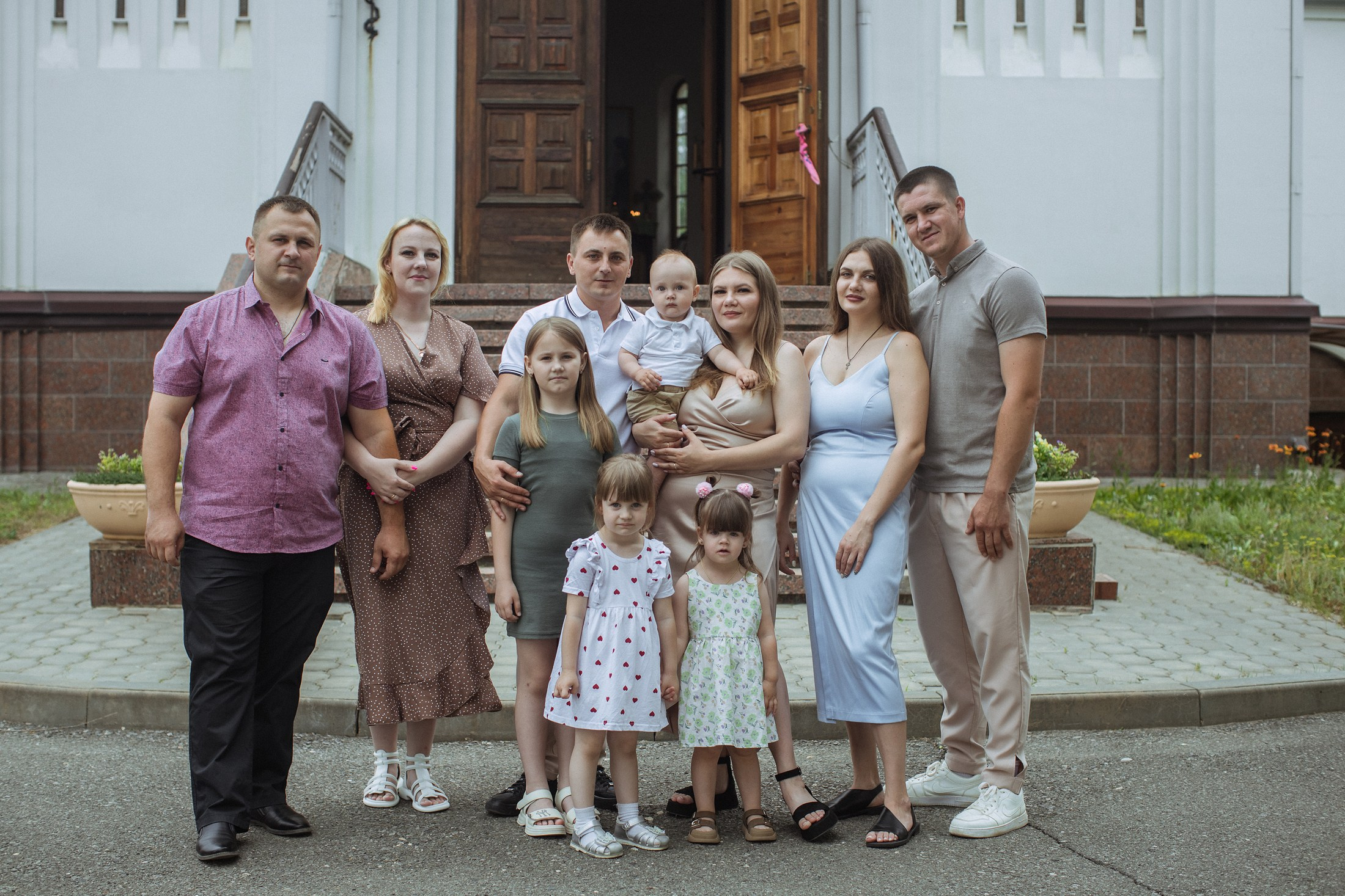 Храм Воскресения Христова п. ОПХ Новожизненское. Фотографы в городе Волгограде — Людмила Агеева и Алексей Околелов