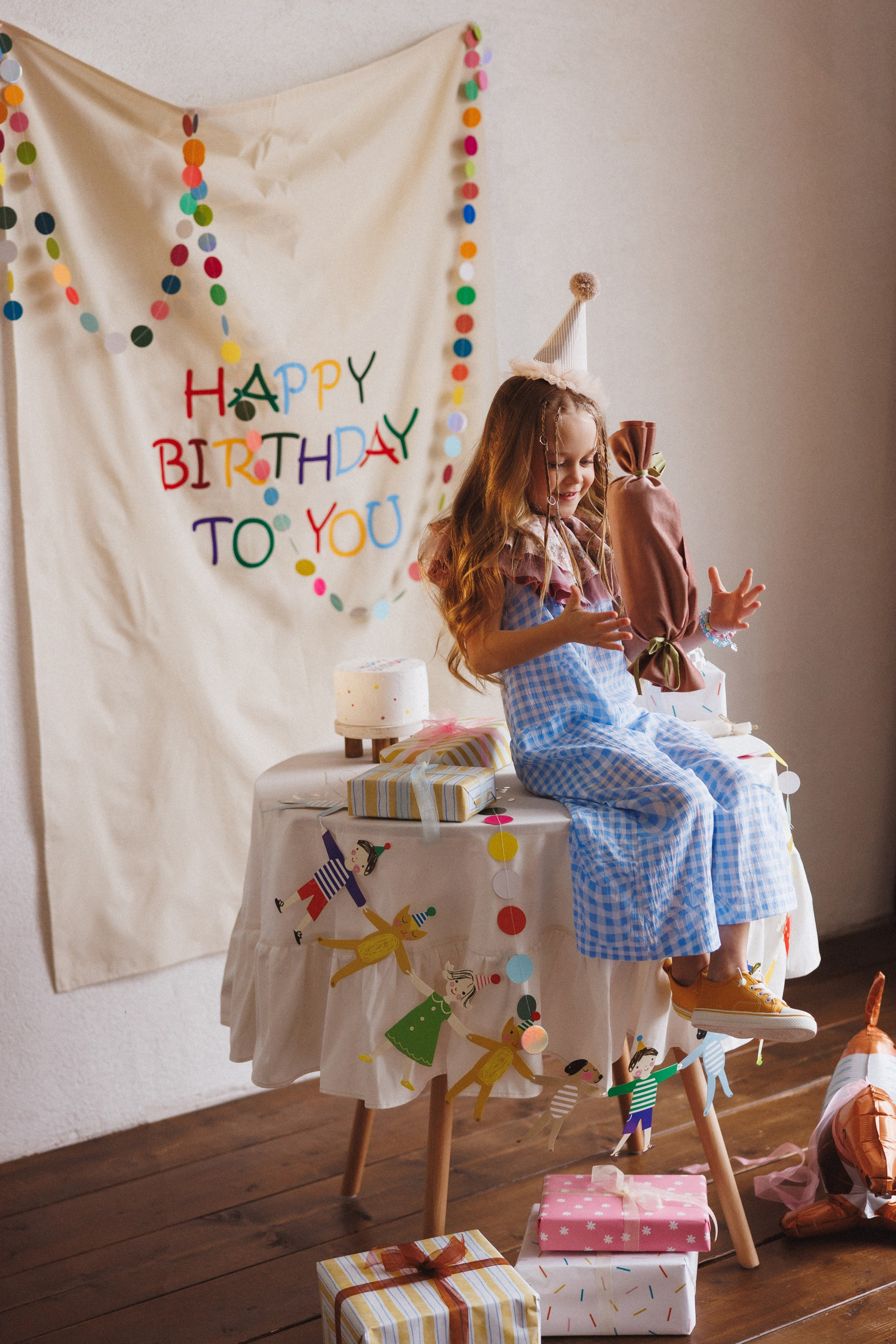 Яркая, весёлая фотосессия к Дню рождения. Фотостудия «Mestone», город Краснодар. Семейный и детский фотограф в Краснодаре Анна Трашкова