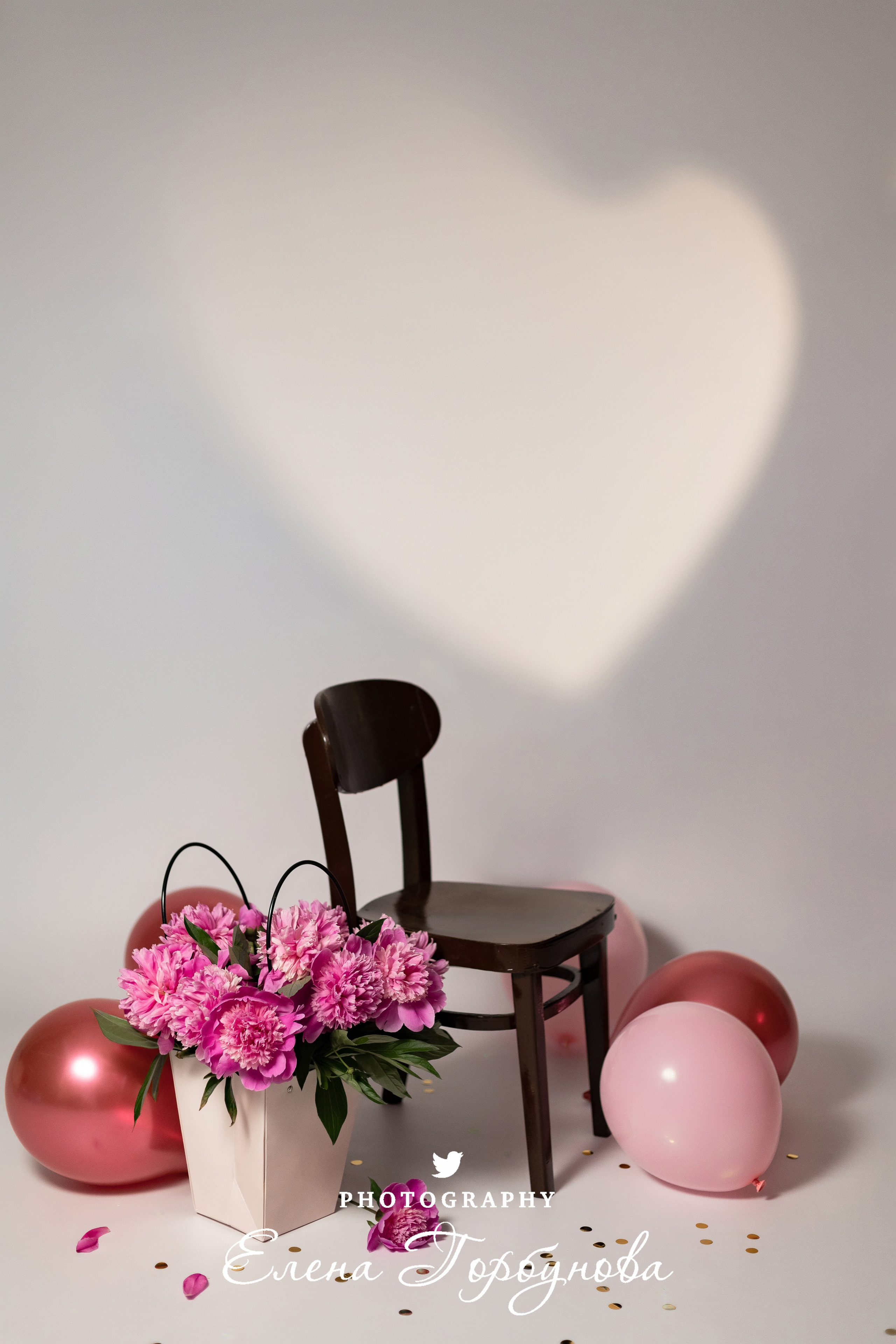 «Модница в розовом» В моей студии. Вероника и Александра. 2024. Фотограф Пермь. Свадьбы. Семья и дети, школа, д. сад. Фотокниги