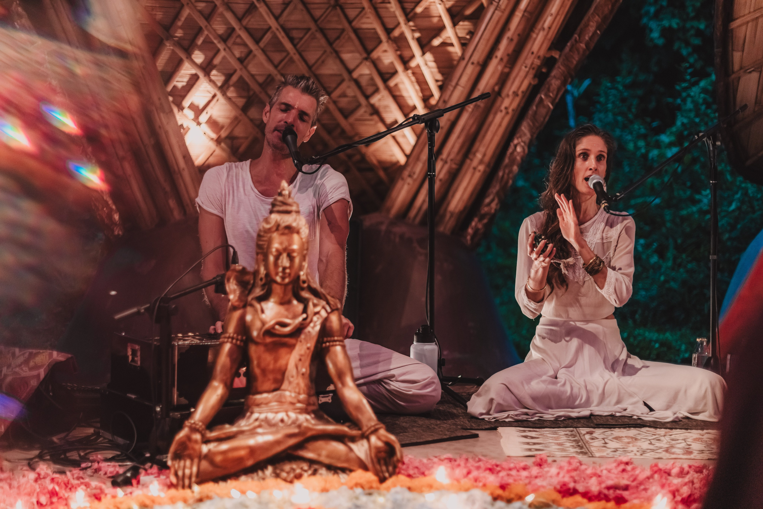 Bhakti Bliss kirtan at Alchemy. Mariam Bagdasaryan