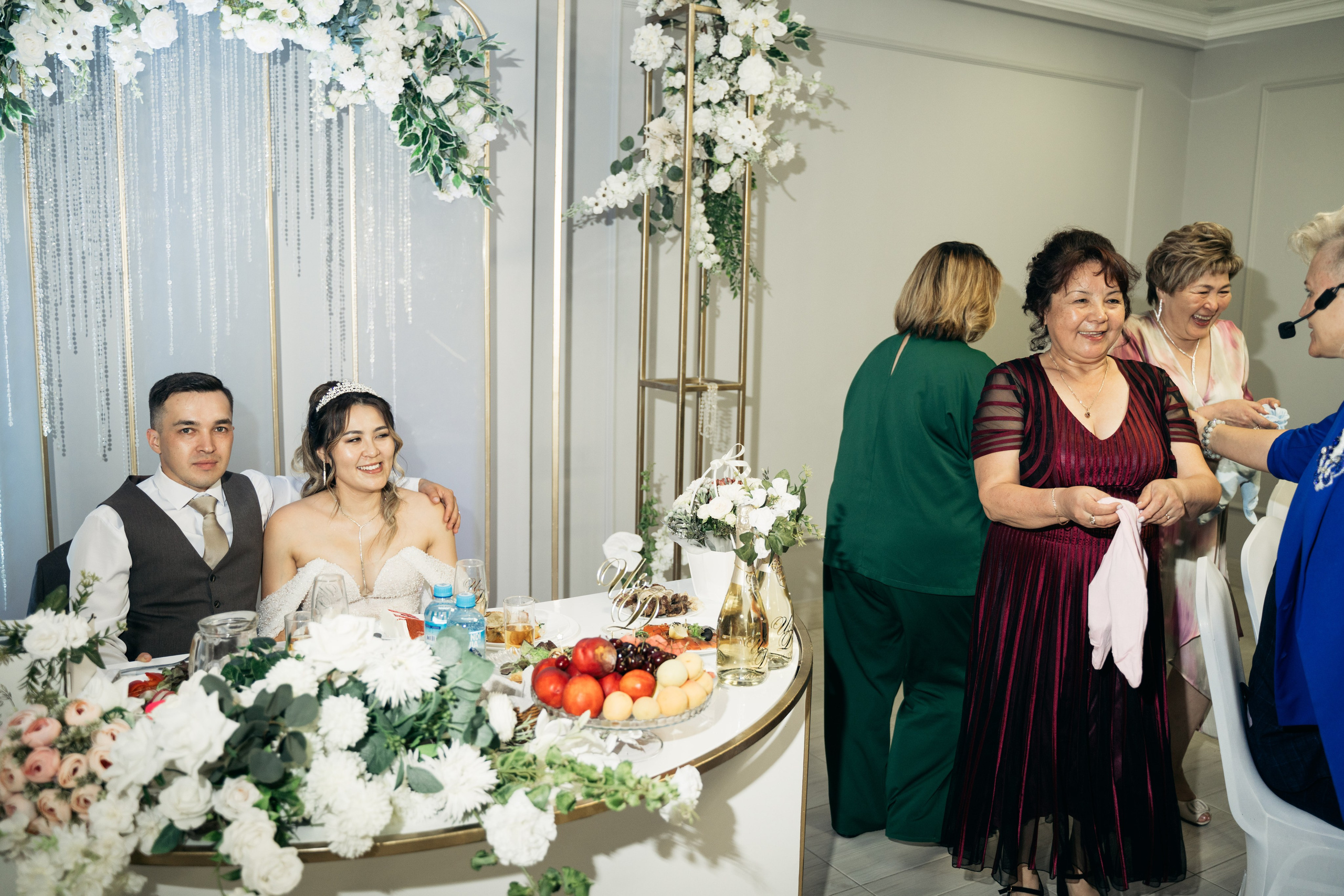 Ильнур и Динара. Свадебный день. Отбор. Кафе Ля делис. Семейный и свадебный фотограф Молодзяновская Елена