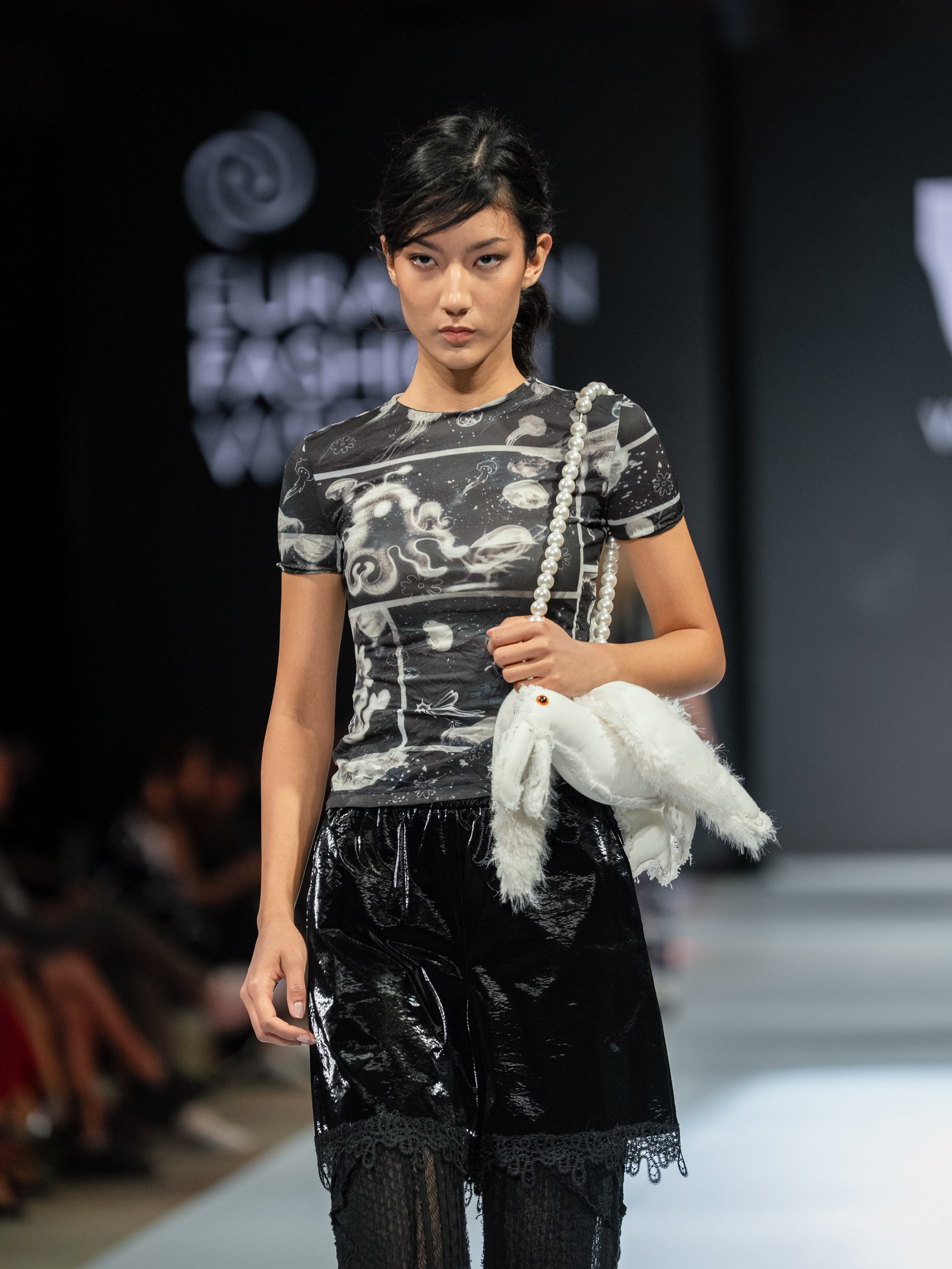 EURASIAN FASHION WEEK Vegan Tiger. Сайт Алматинского НЮ АРТ, будуар и фэшн фотографа Дениса Карпенко