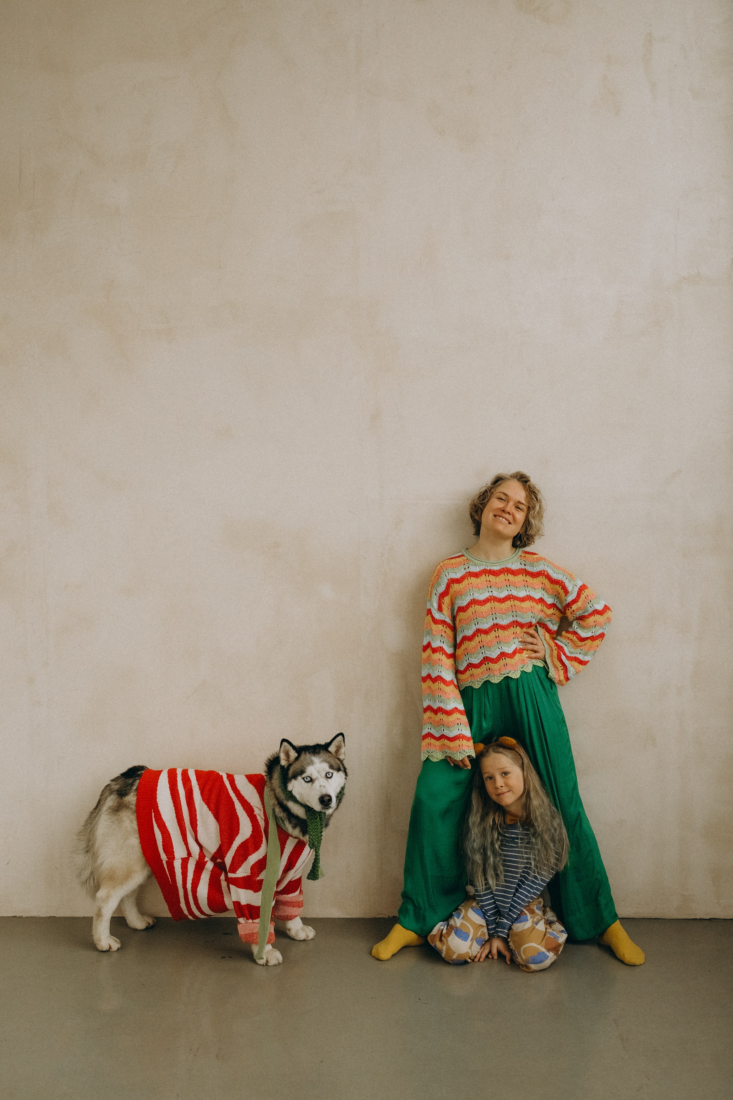 Катя, Лида, Вольт. Главная