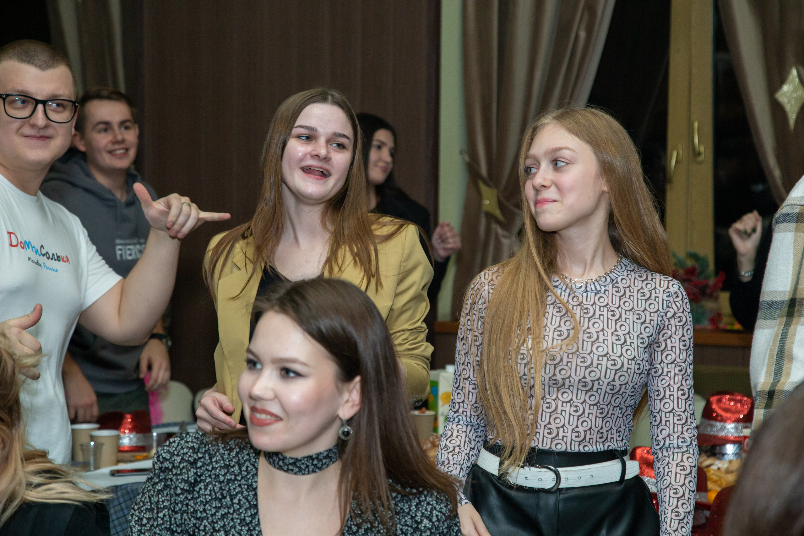 Репортажная съёмка для Домисольки на новый год. «Студия DRONAVT`s» — видеосъёмка и фотография г. Москва