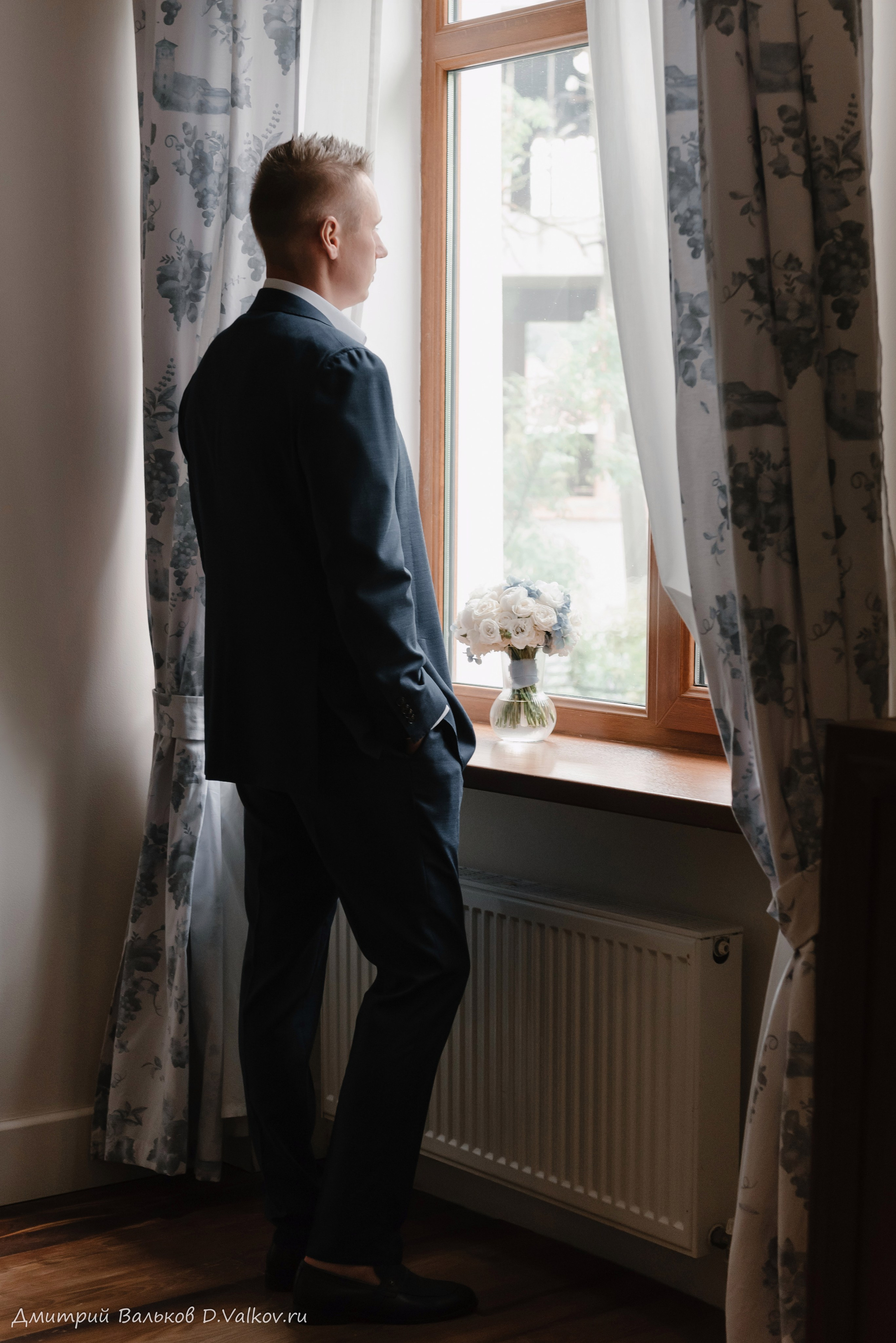 Сборы Михаила и Марины. Интерьерный и репортажный фотограф в Краснодаре Дмитрий Вальков