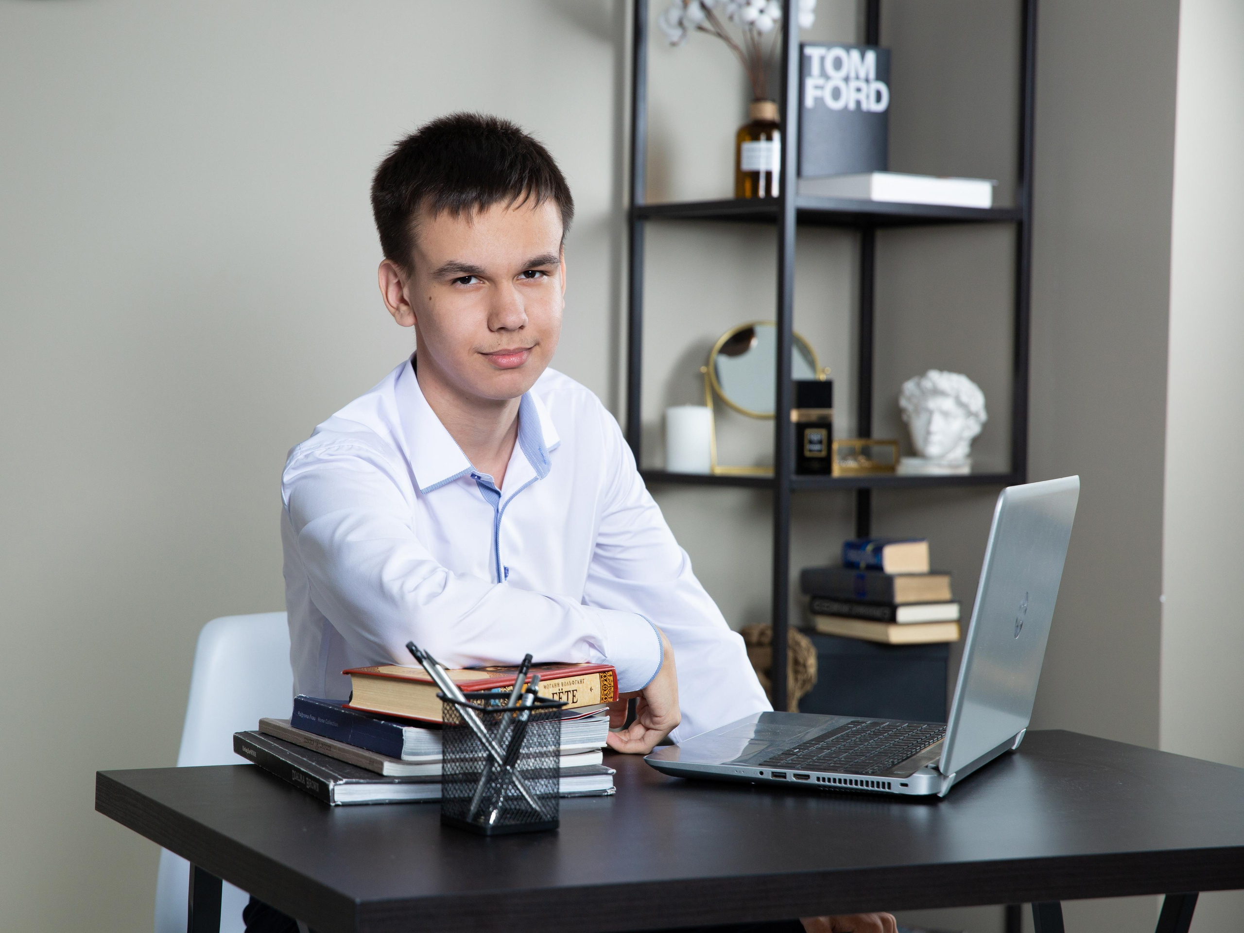 9-11 Экспресс. Выпускные альбомы Красноярск