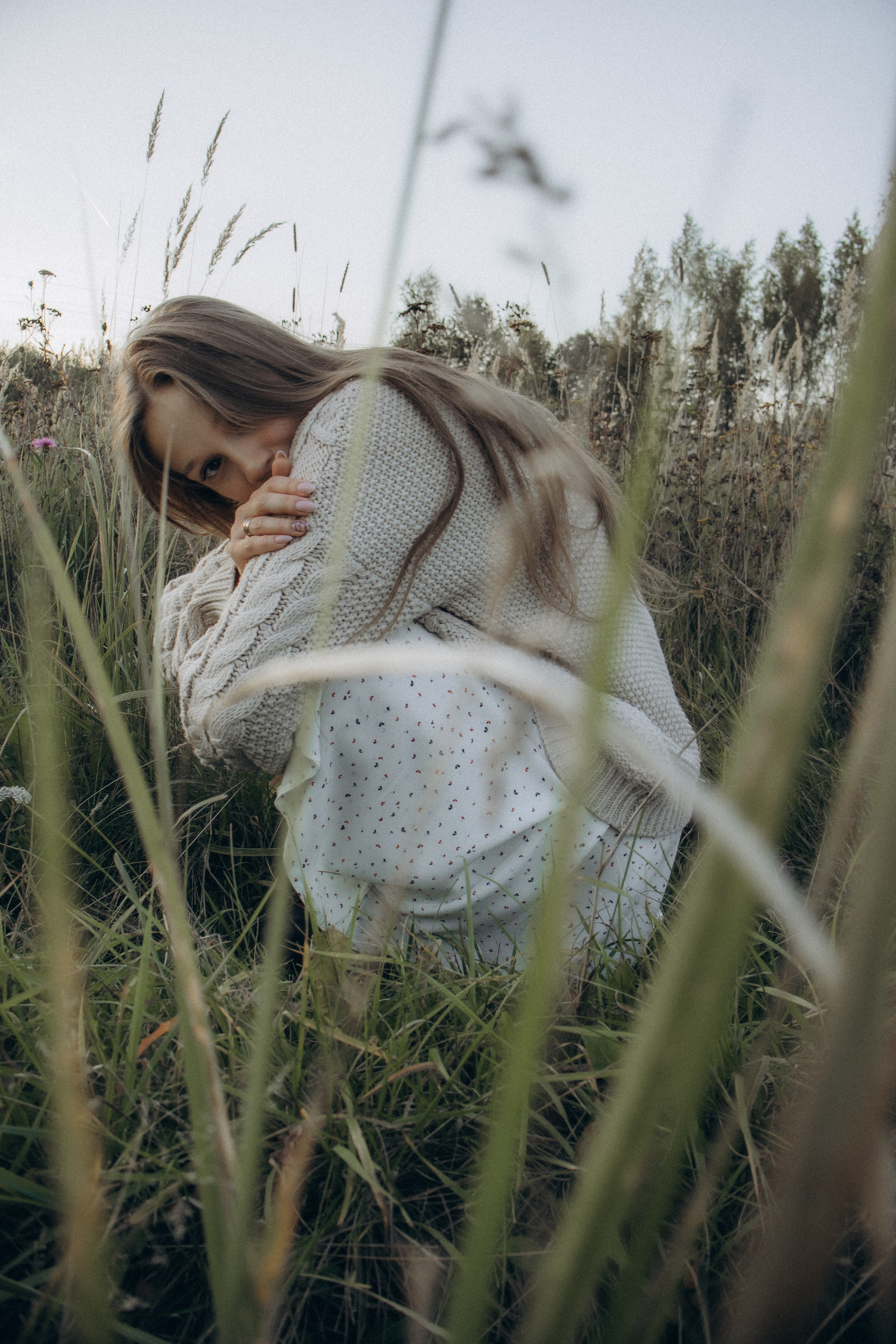 Юля. Осенняя фотосессия в поле. Юлия Левада Семейный и женский фотограф