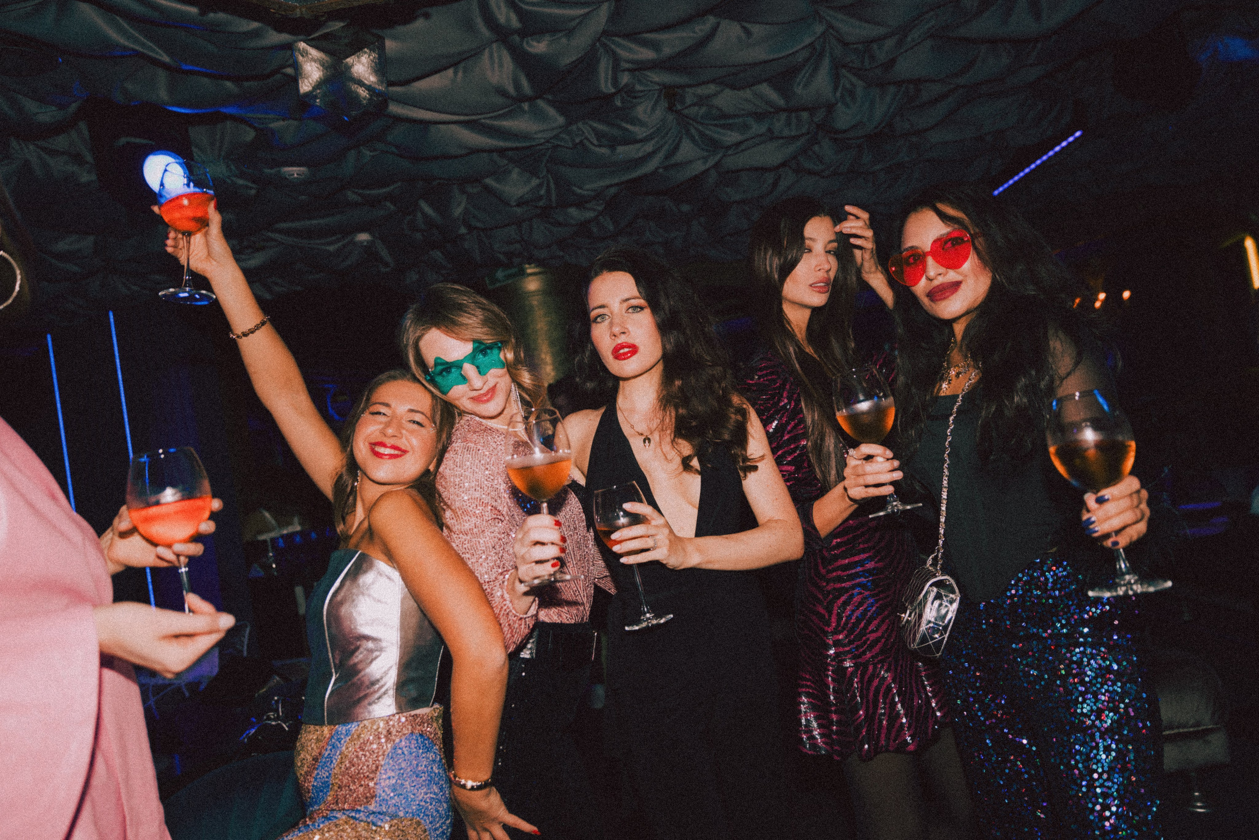 Happy Birthday (в стиле Studio 54). Свадебные фотографы в Гомеле и Минске Сергей и Анастасия Фещенок