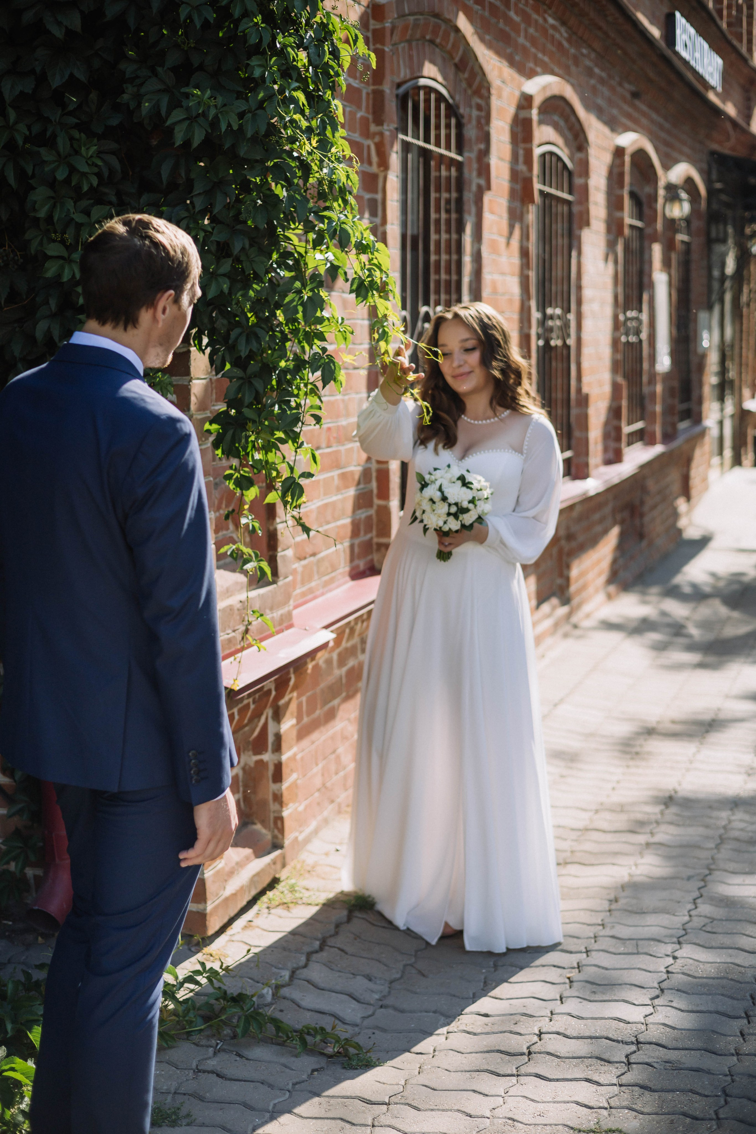 Прогулка. Фотограф Уфа Башкирия Мухаметянова Алина. Свадебный семейный портретный