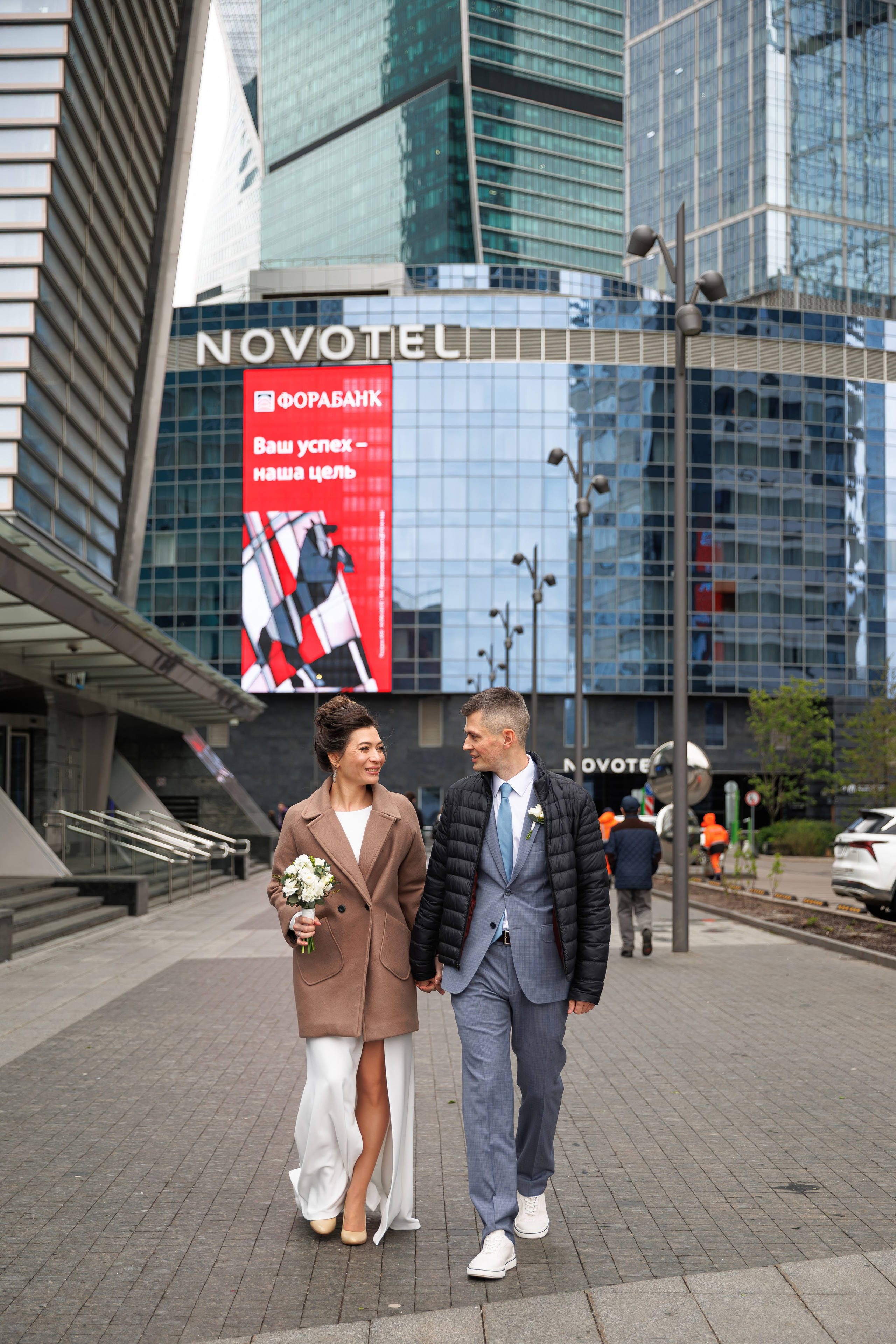 Свадебная фотосессия в библиотеке читальне им Пушкина. Свадебный фотограф Москва и МО Сергей Киржаев