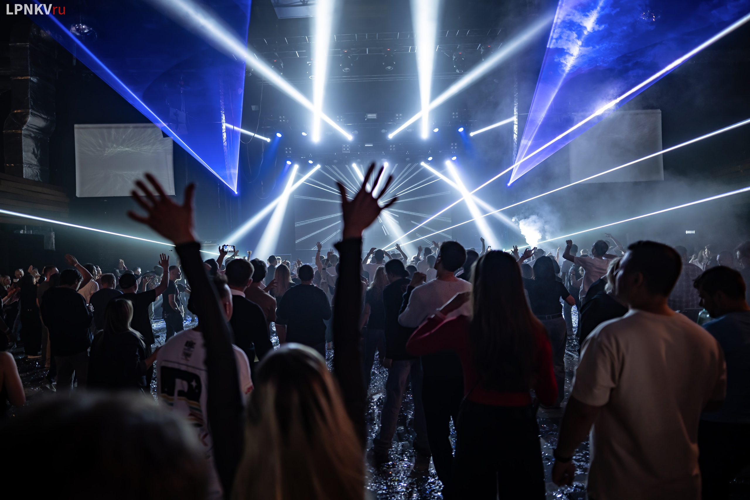 Paul Okanenfold at BASE club Moscow. Репортажный фотограф в Москве