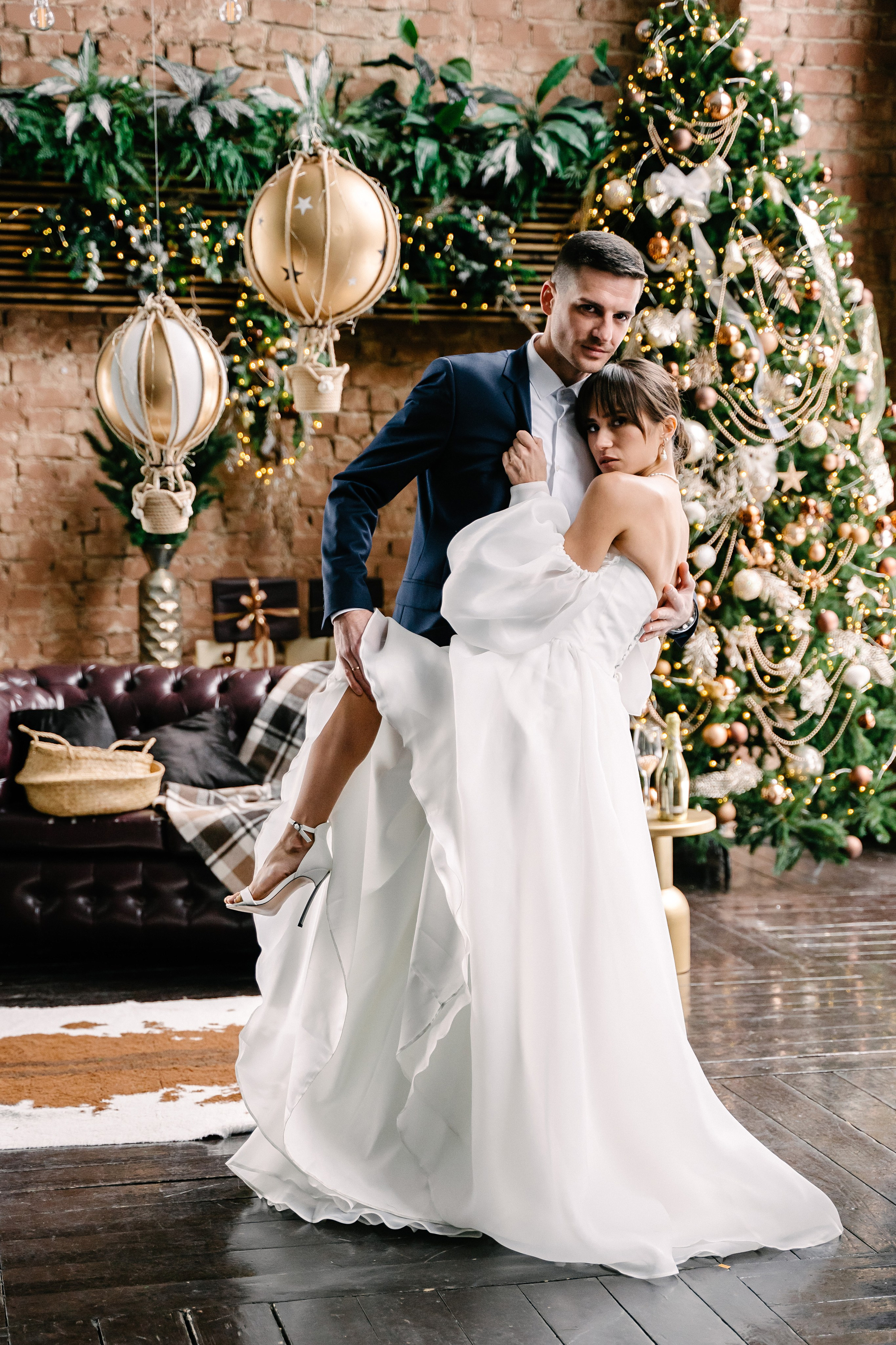 Свадебная фотосессия молодоженов в студии. Свадебный и семейный фотограф из Воронежа|Москвы Бубнова Екатерина