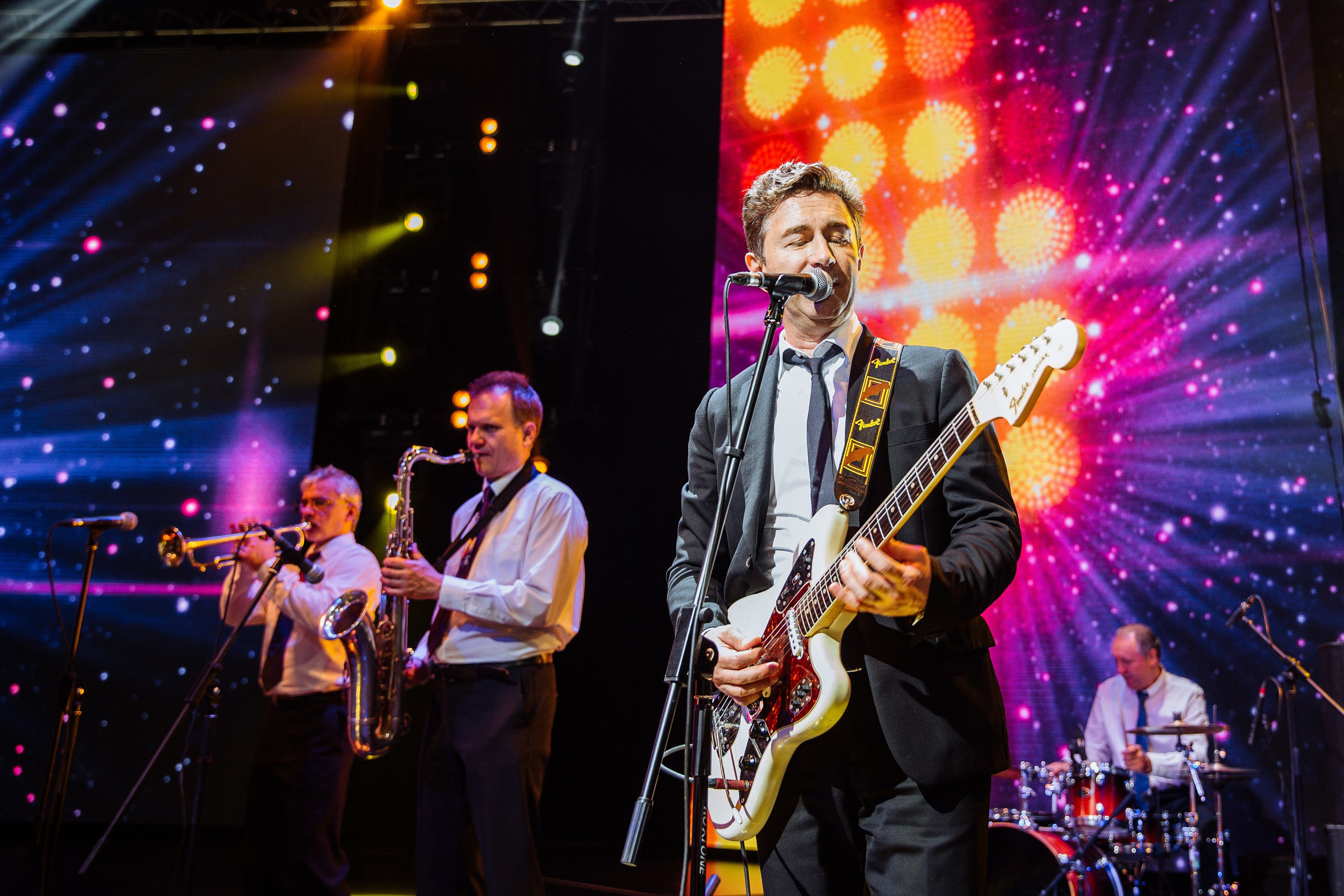 "УралОптИнструмент" 20    лет. Это было феерично!. Портфолио свадебного фотографа. Роман Каргаполов