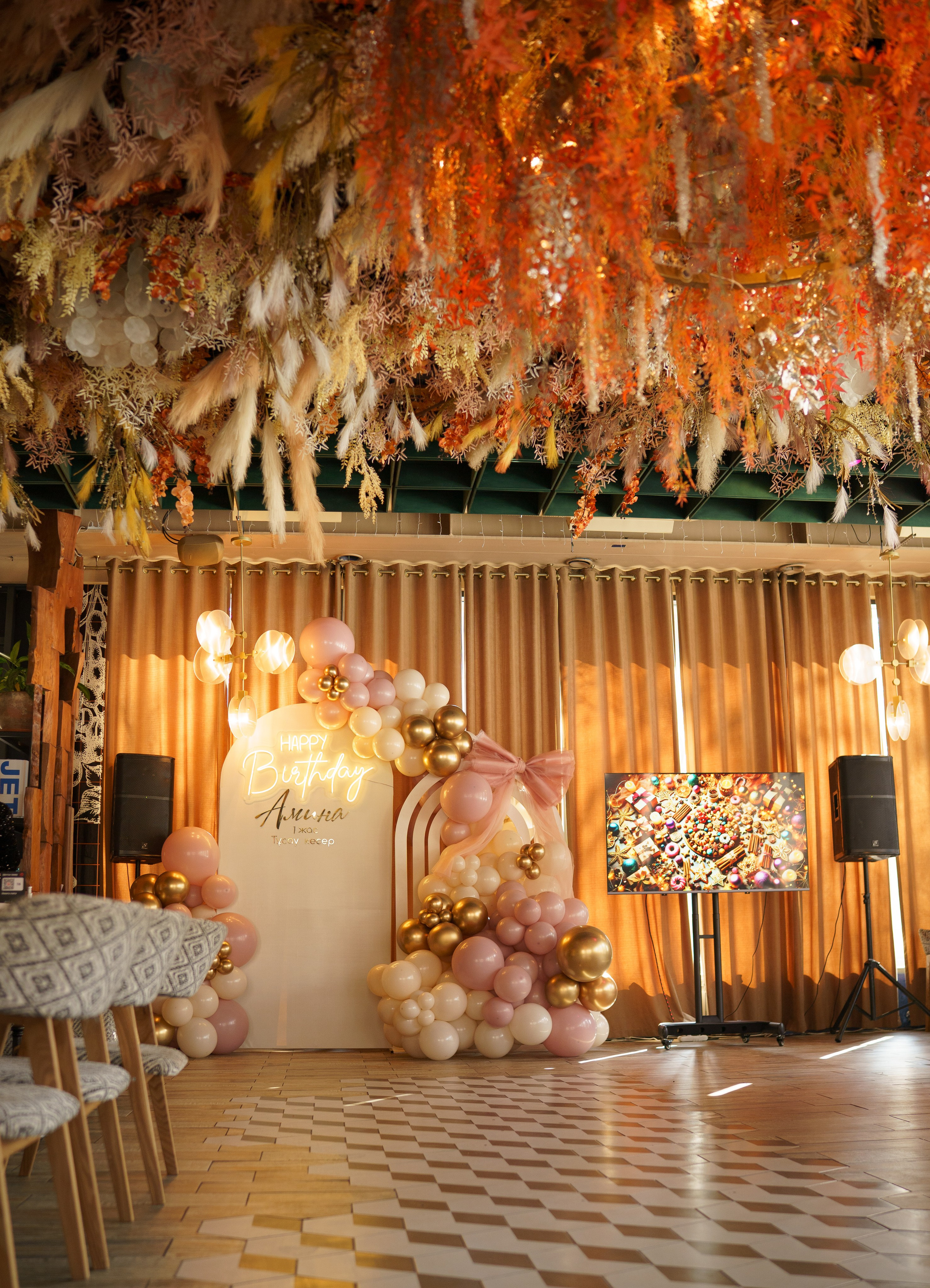 Амина — Тұсау кесер — 1 годик малышке