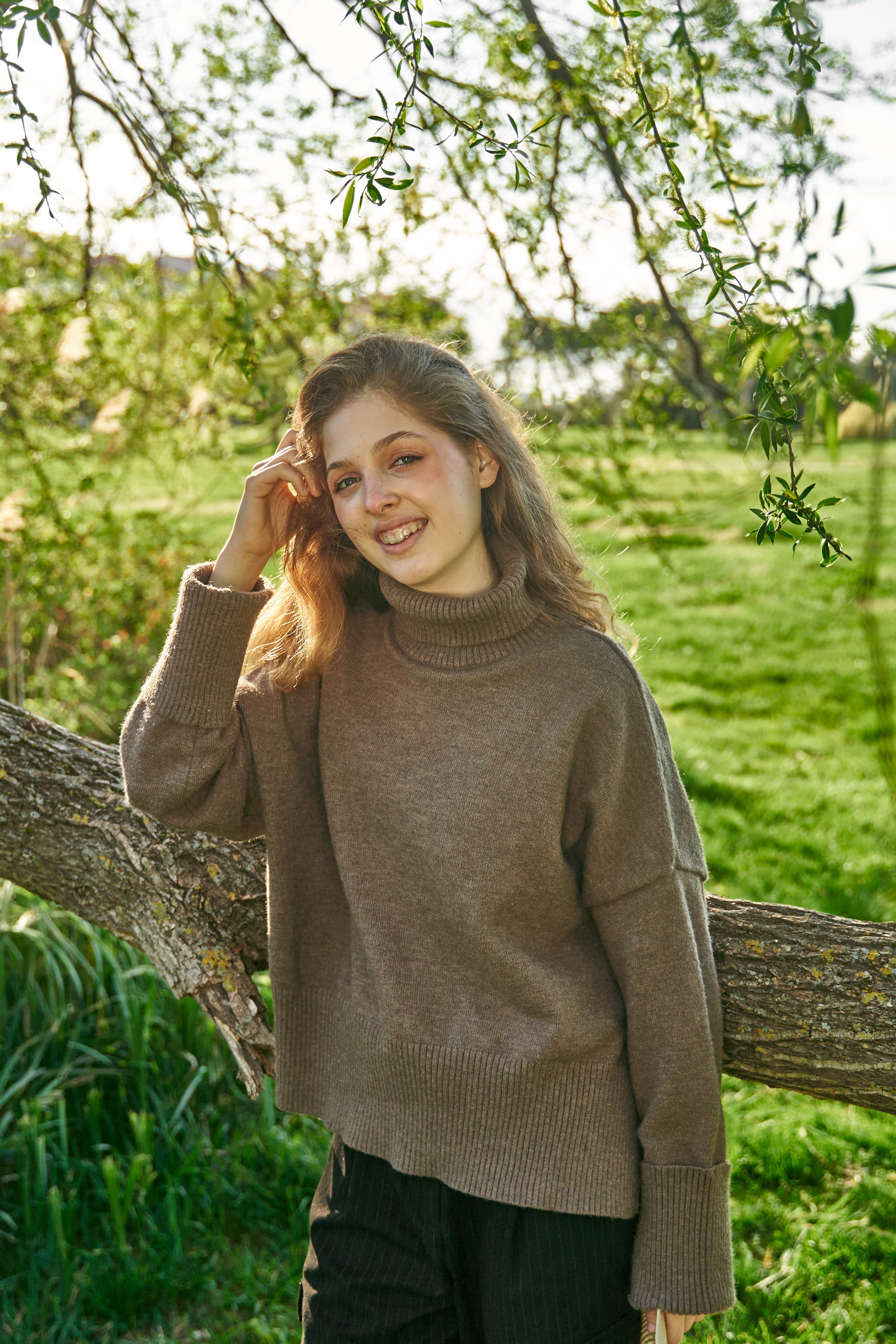 Фотосессия Марии в цветении. Фотограф Абхазия|Цандрипш|Гагра|Сириус|Красная Поляна Артём Большаков