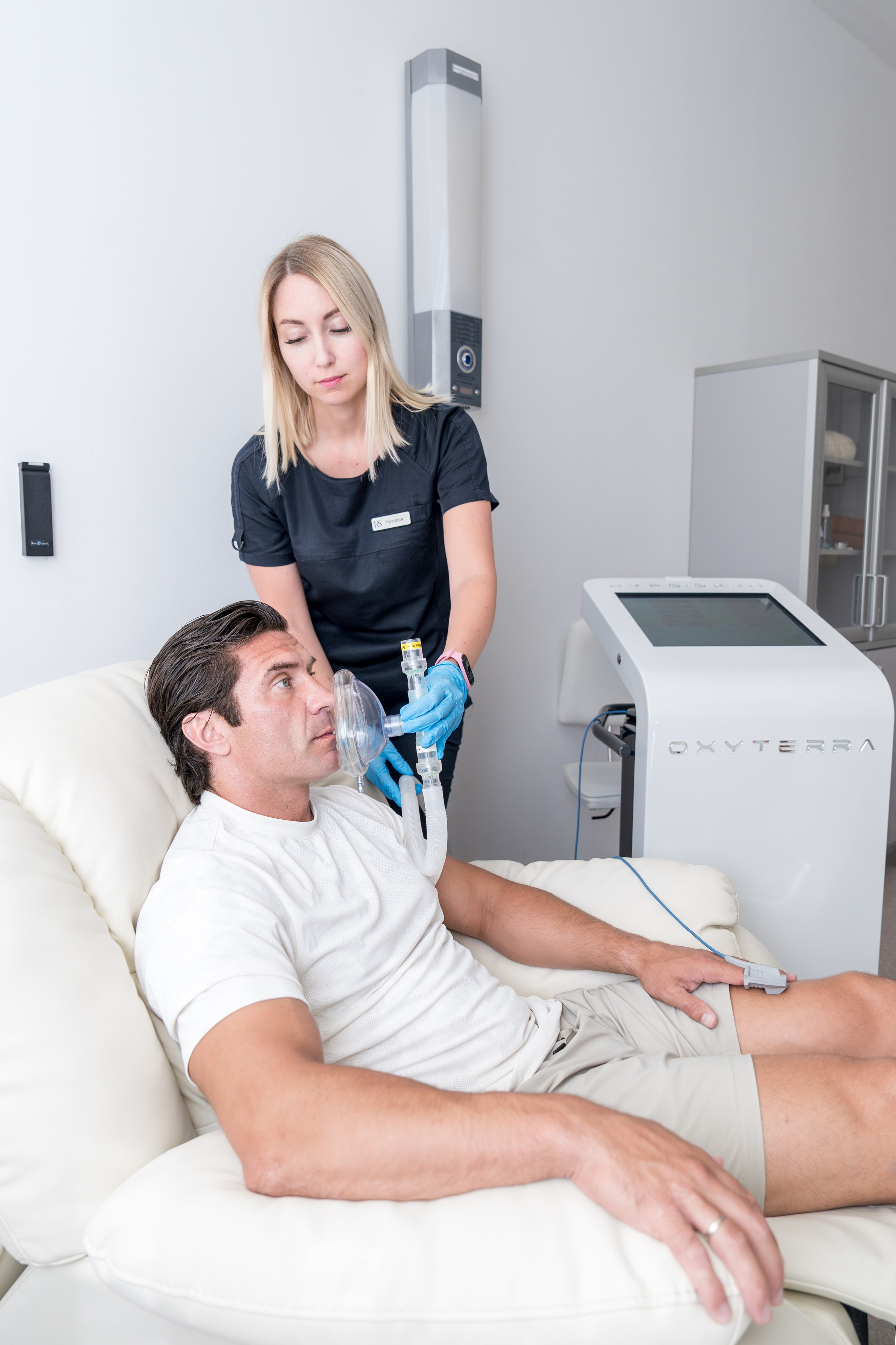 Контент съемка для медицинского центра в отеле Rosa Springs. Репортажный фотограф в Красной Поляне и Сочи Павлюченко Екатерина