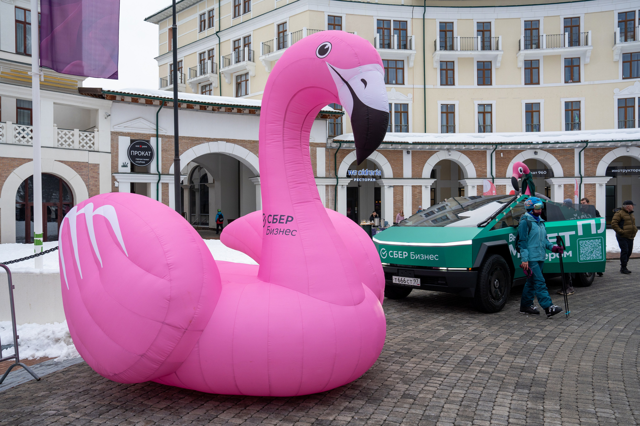 Сбер-маркетинг в Сочи и Красной Поляне. Репортажный фотограф в Красной Поляне и Сочи Павлюченко Екатерина