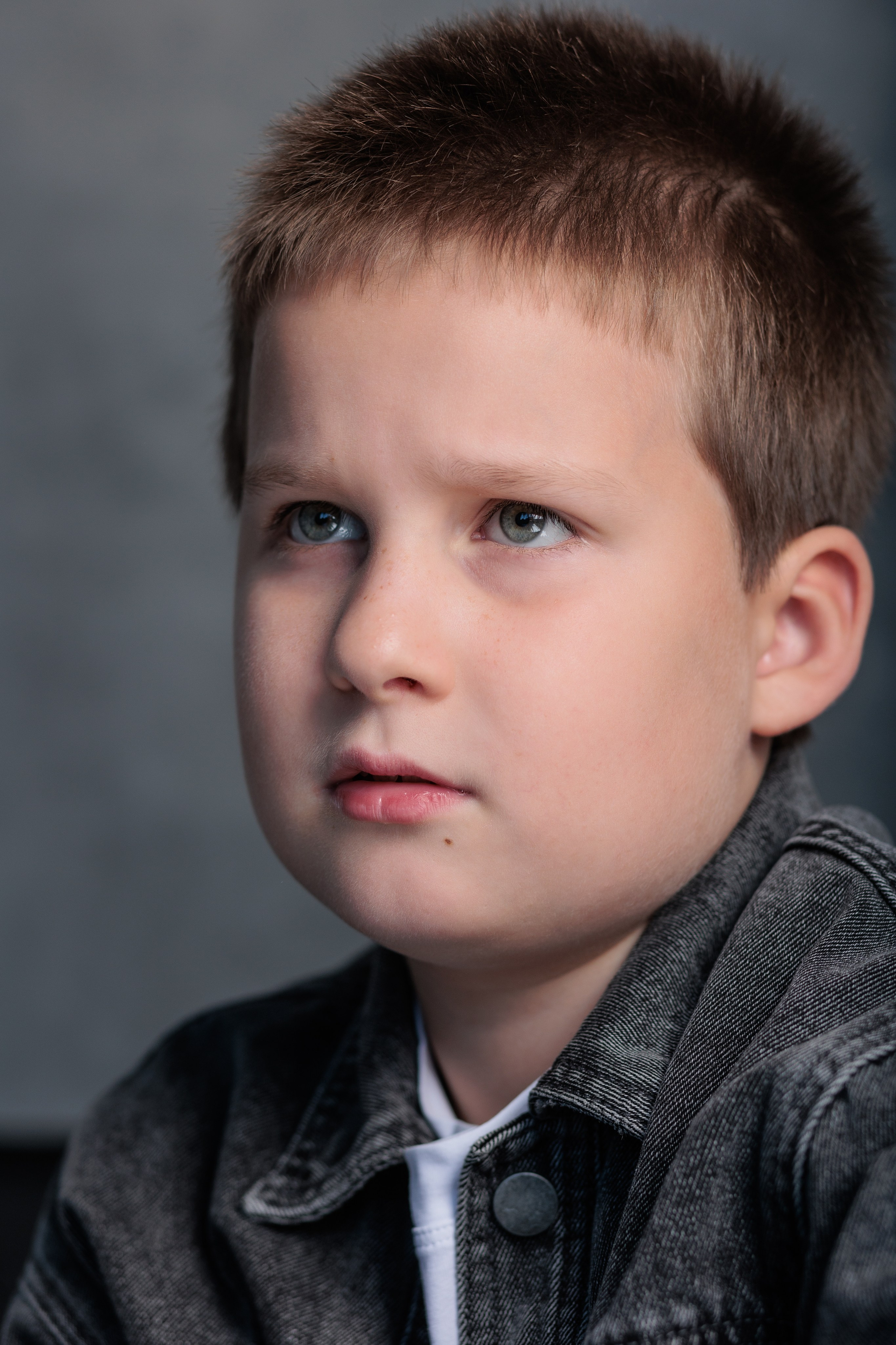 МАТВЕЙ. Я фотограф из Москвы к Вашим услугам