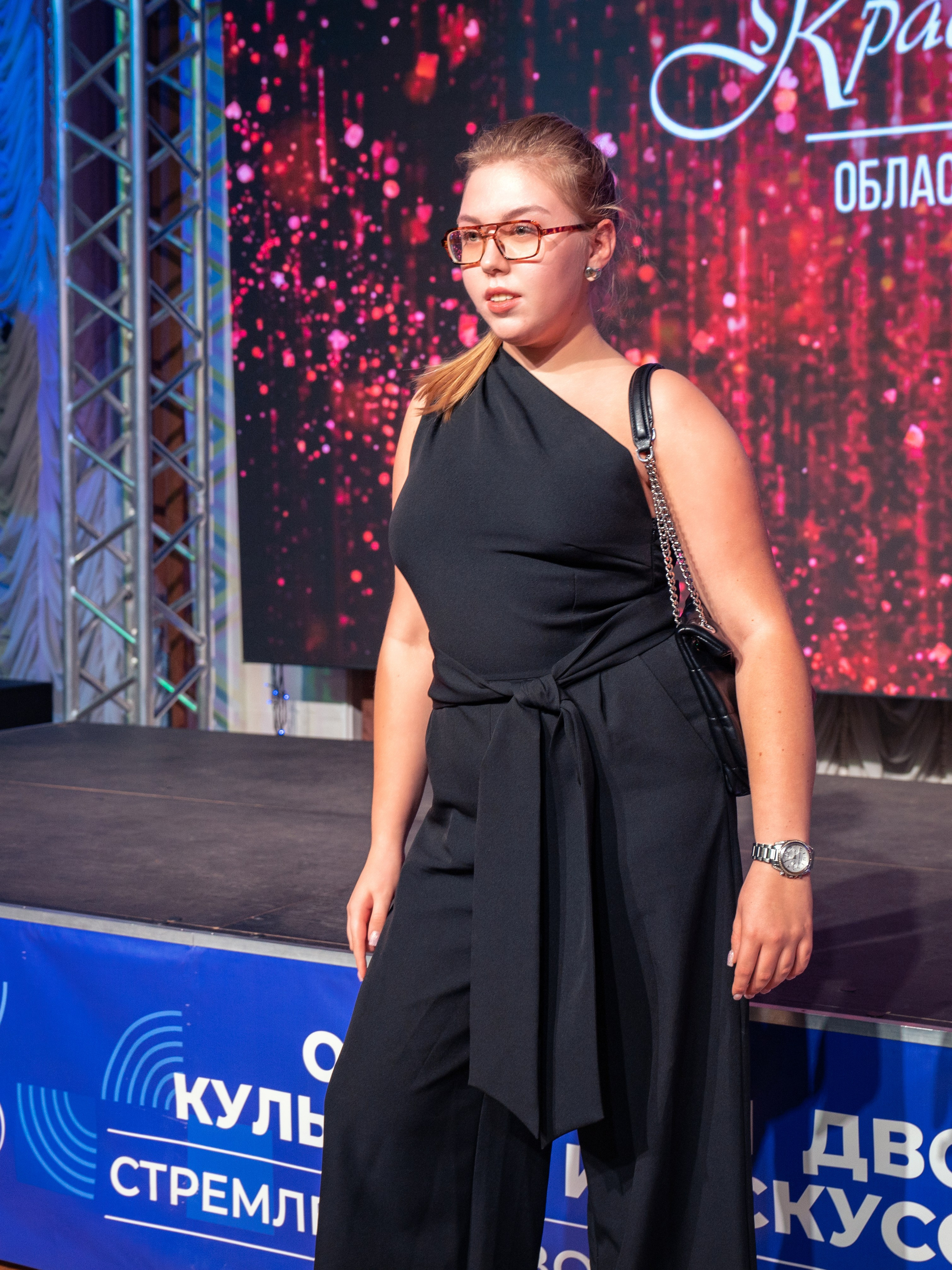 Репортажная фотография во время антракта