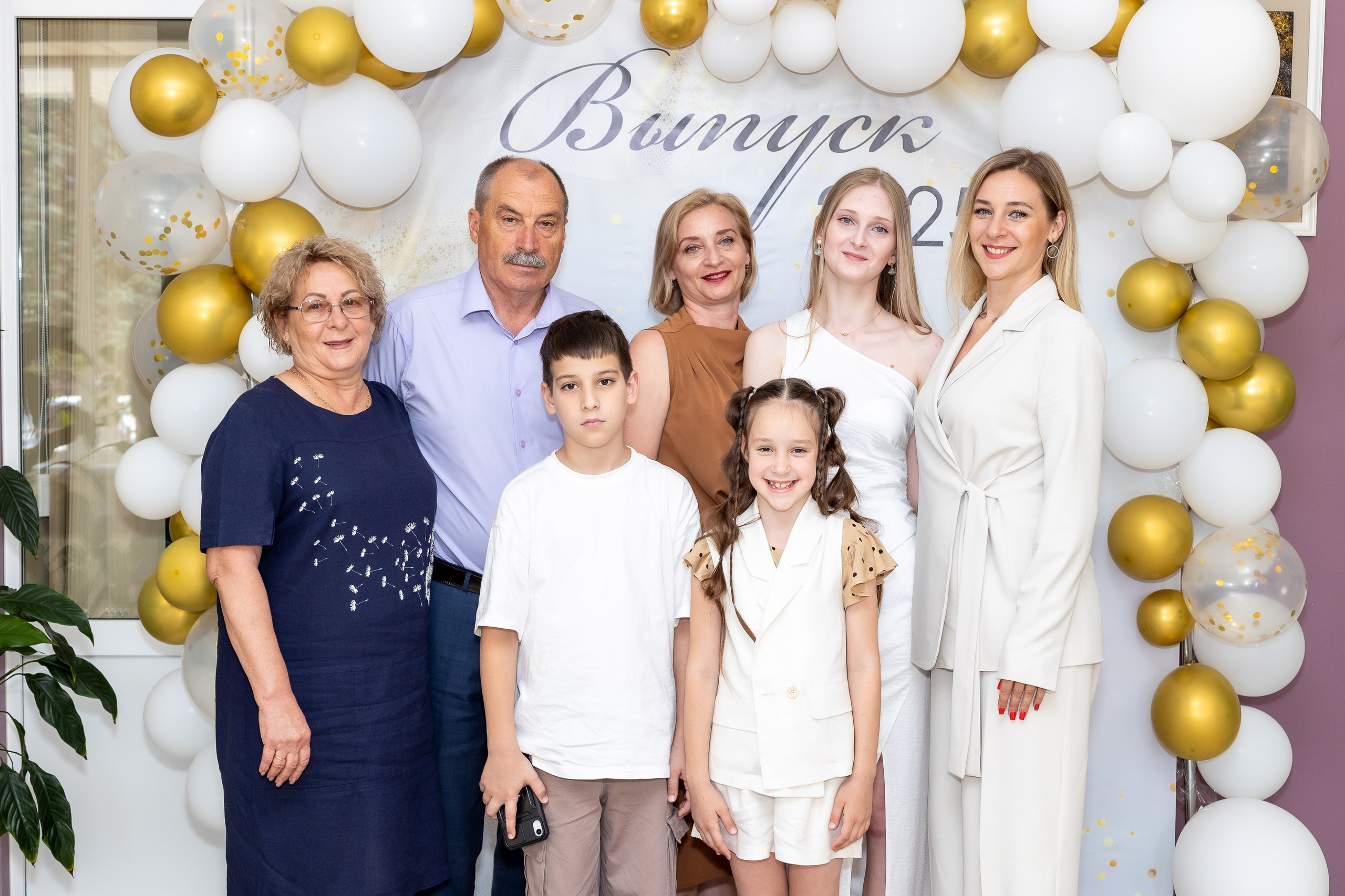 Вручение аттестата 2025. Выпускные альбомы Майкоп, Краснодар Елена Золотарева