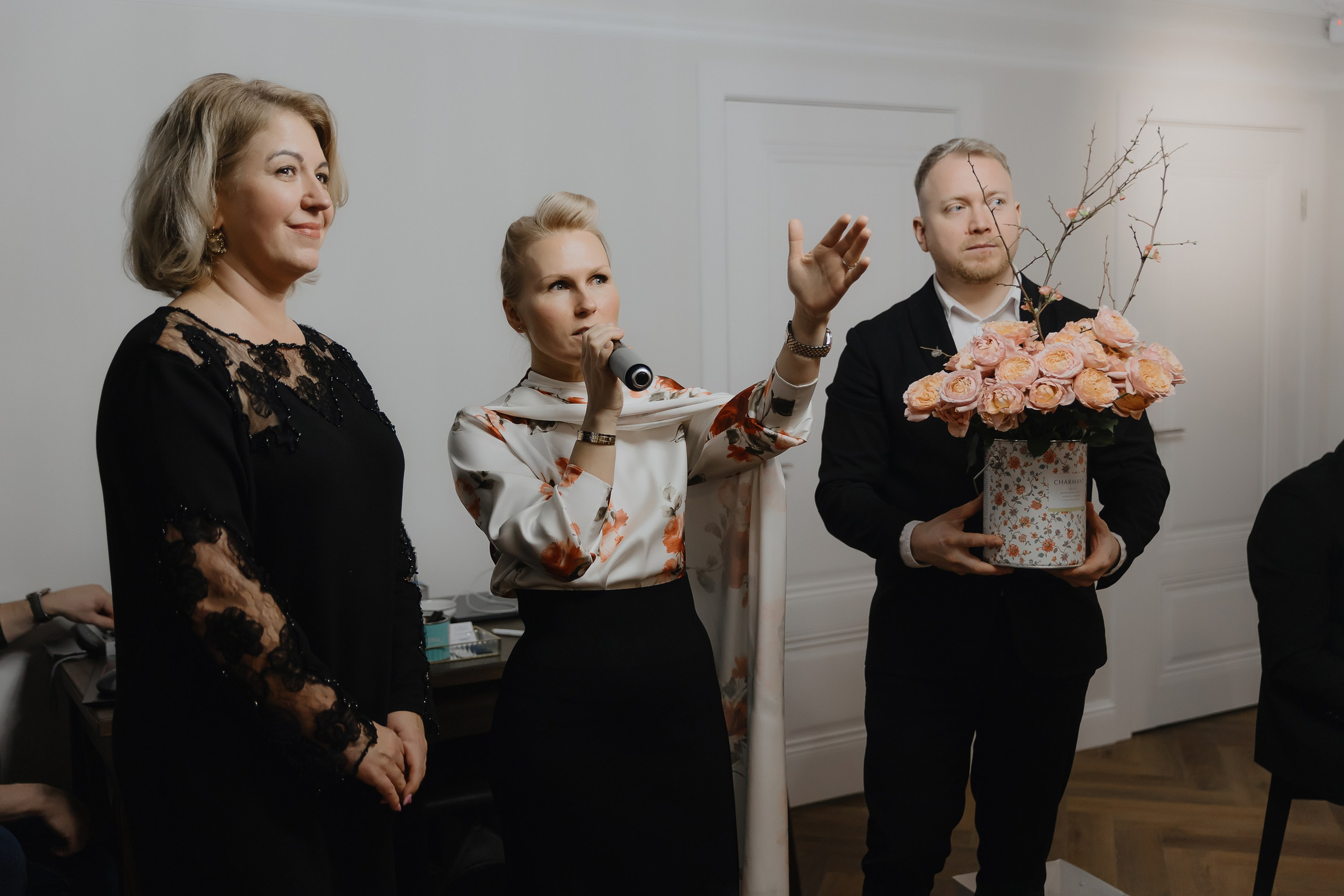 Открытие нового пространства интерьерного салона L. DECO в феврале 2025. L. Deco интерьерный салон. Краски/обои/лепной декор