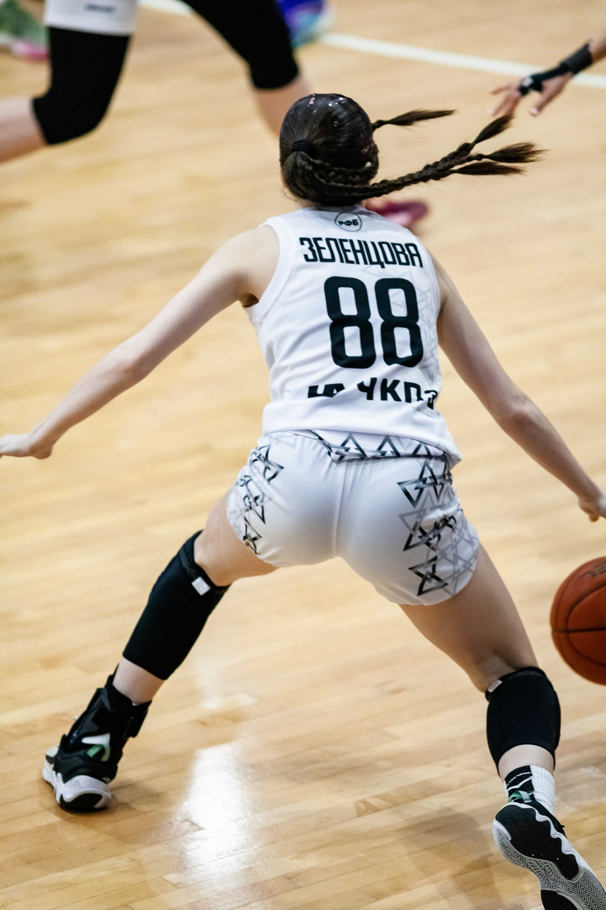 Славянка — Юность. Фотография