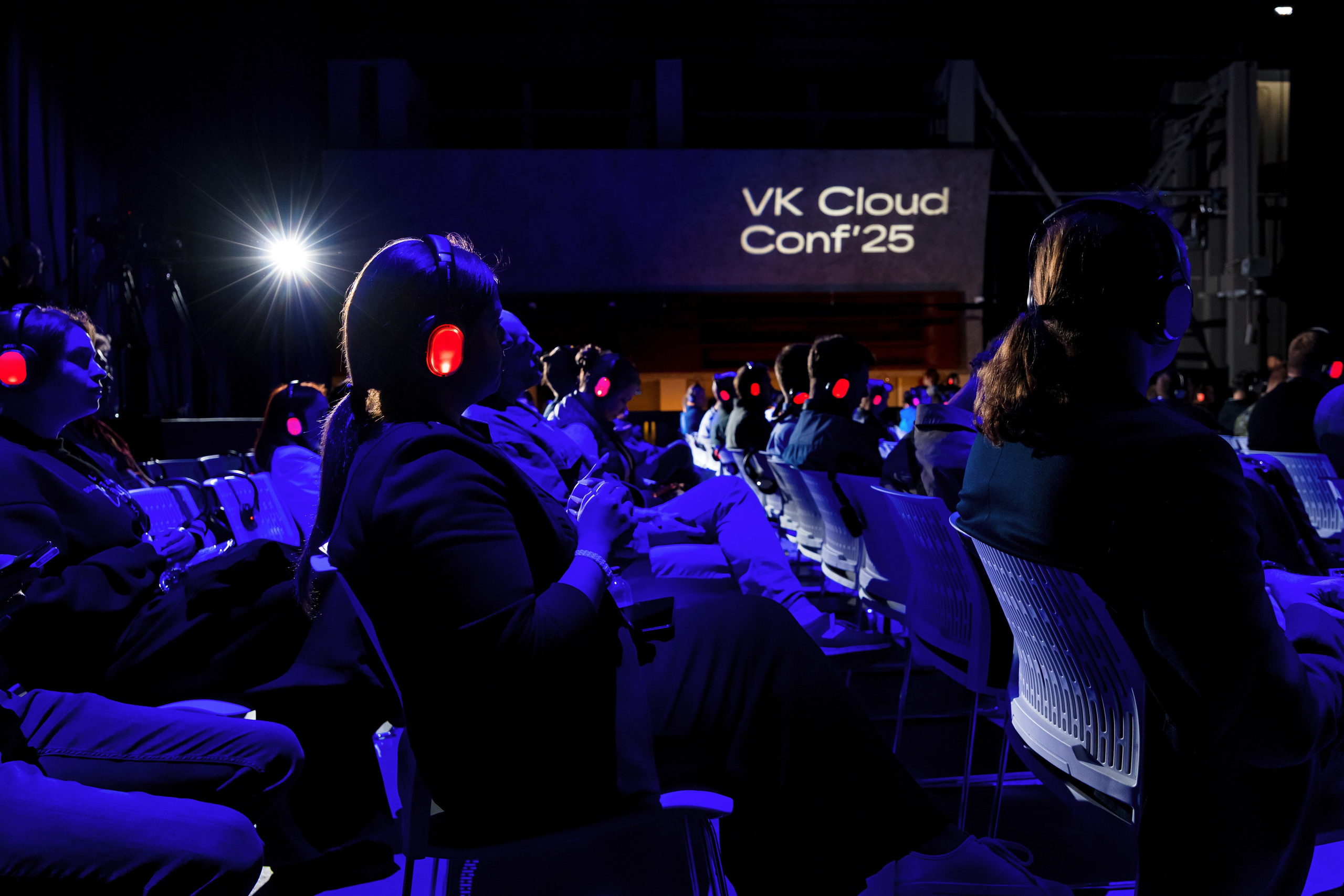 VK Cloud Conf' 25. Репортажный фотограф Семён Борисов | Москва