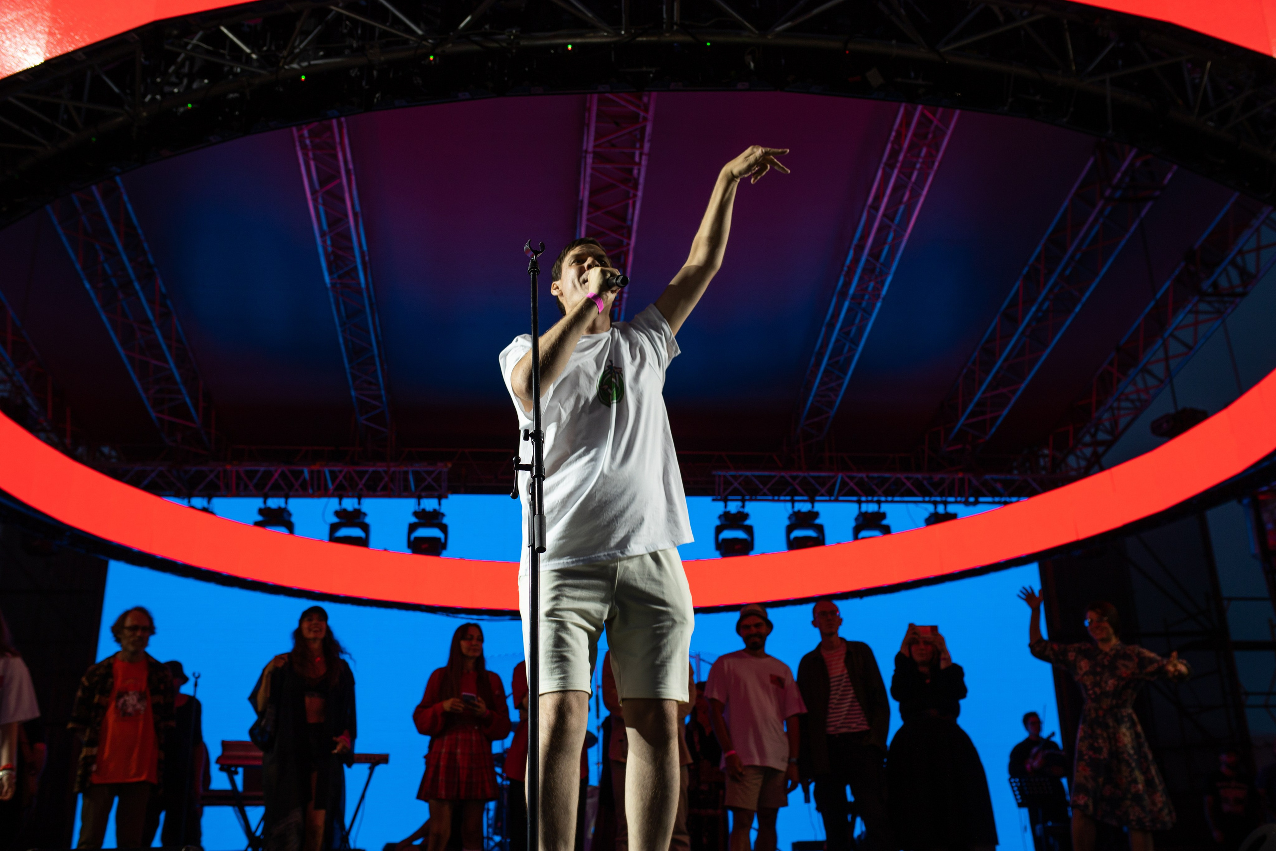 Трехдневный фотоотчет Выкса-фестиваль 2024. Фотограф городских и семейных событий Артем Карпухин