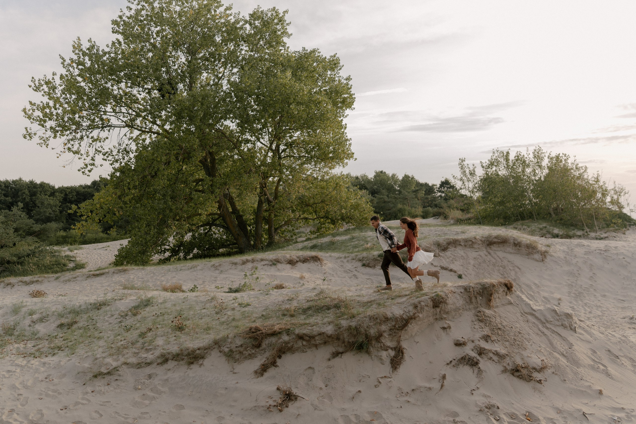 На берегу Балтийского моря. Свадебный и семейный фотограф в Москве и Красногорске — живые кадры | Анастасия Тихонова