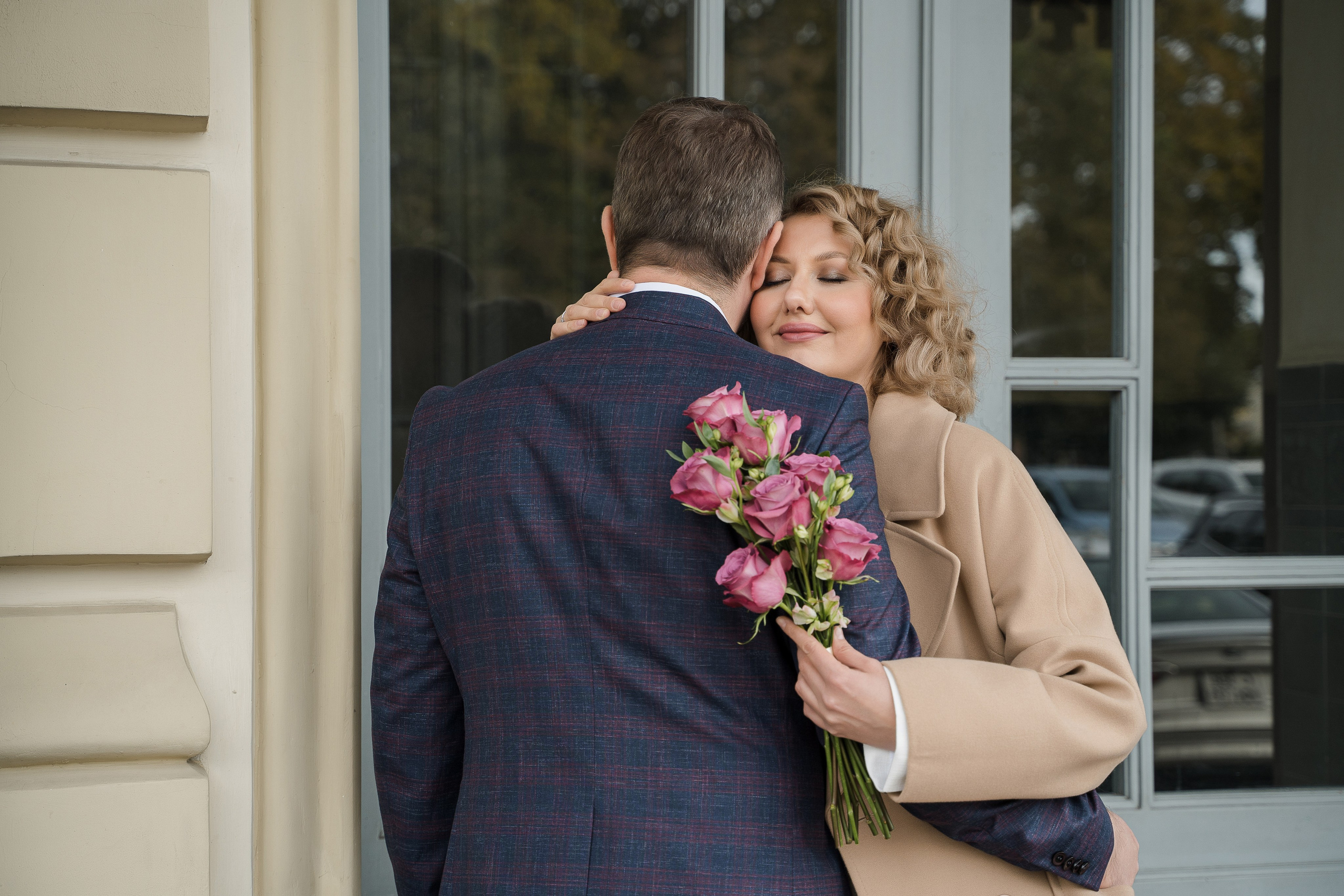 Свадебная фотосессия на Витебском вокзале. Свадебный и семейный фотограф в Пушкине и Санкт-Петербурге Мария Филиппова