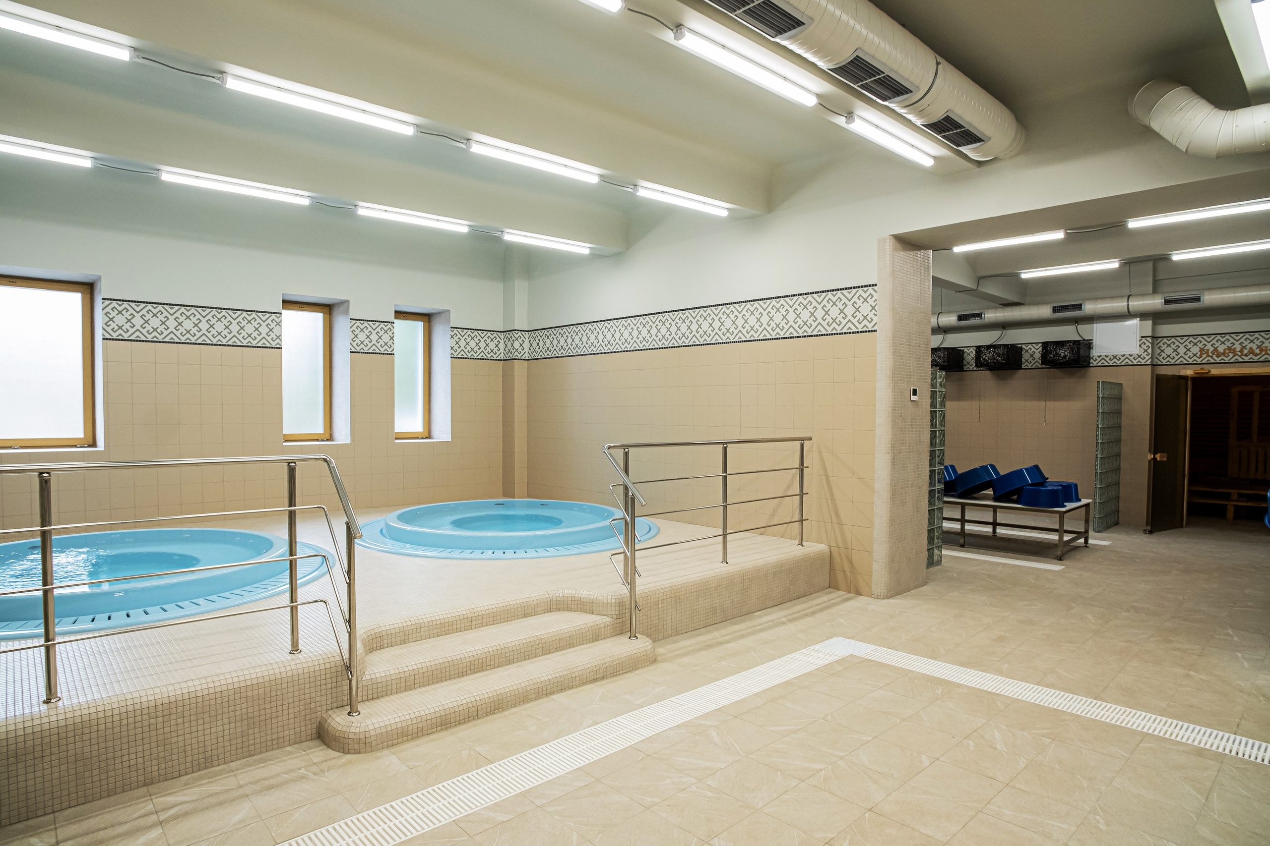 Новомостовые бани Уфа, Бани Уфа, Новомостовая, 3а, Баня Эдельвейс, Сауна Уфа, Спа Уфа, баня, сауна, Уфа, кедровая парная, общая парная, кабинки для отдыха Уфа