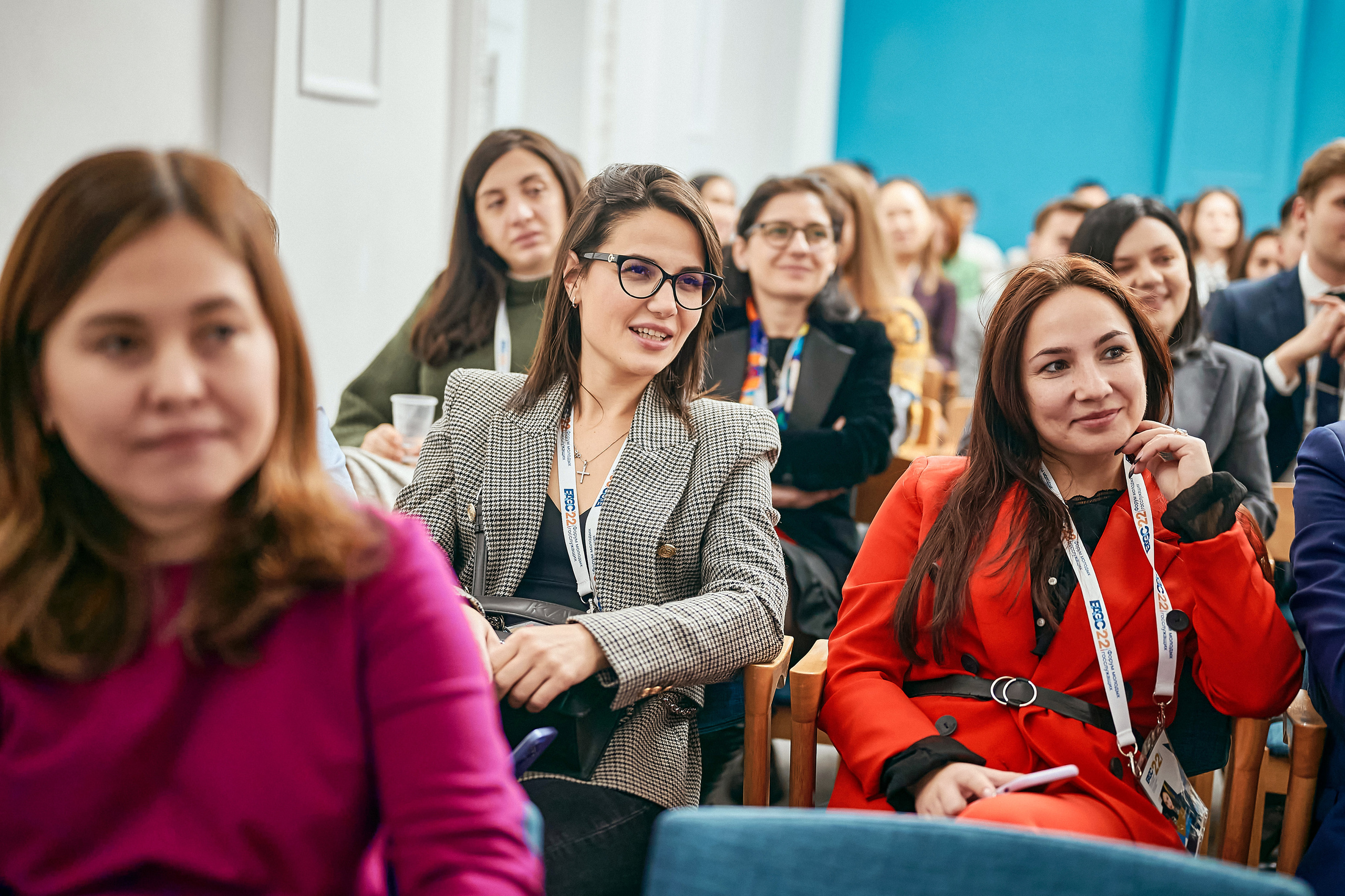 Портфолио репортажной фотосъёмки: Форум Молодых Госслужащих. Фотограф Яковлев Роман — Красноярск