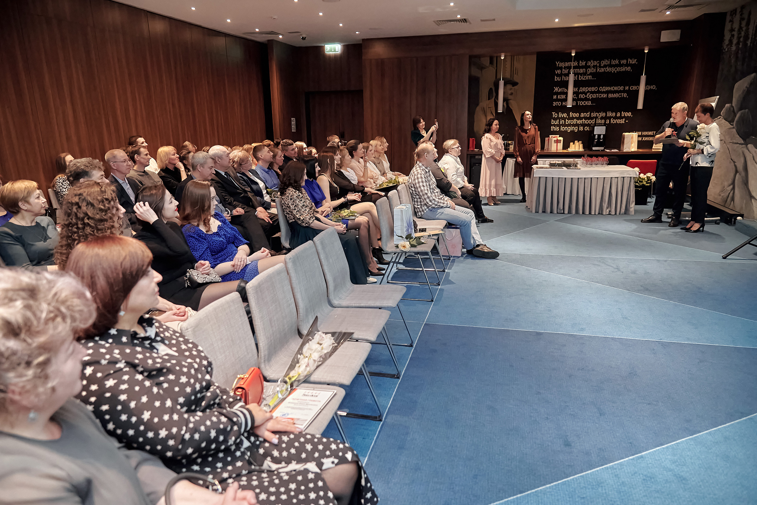 Портфолио репортажной фотосъёмки: SanDent в Novotel. Фотограф Яковлев Роман — Красноярск