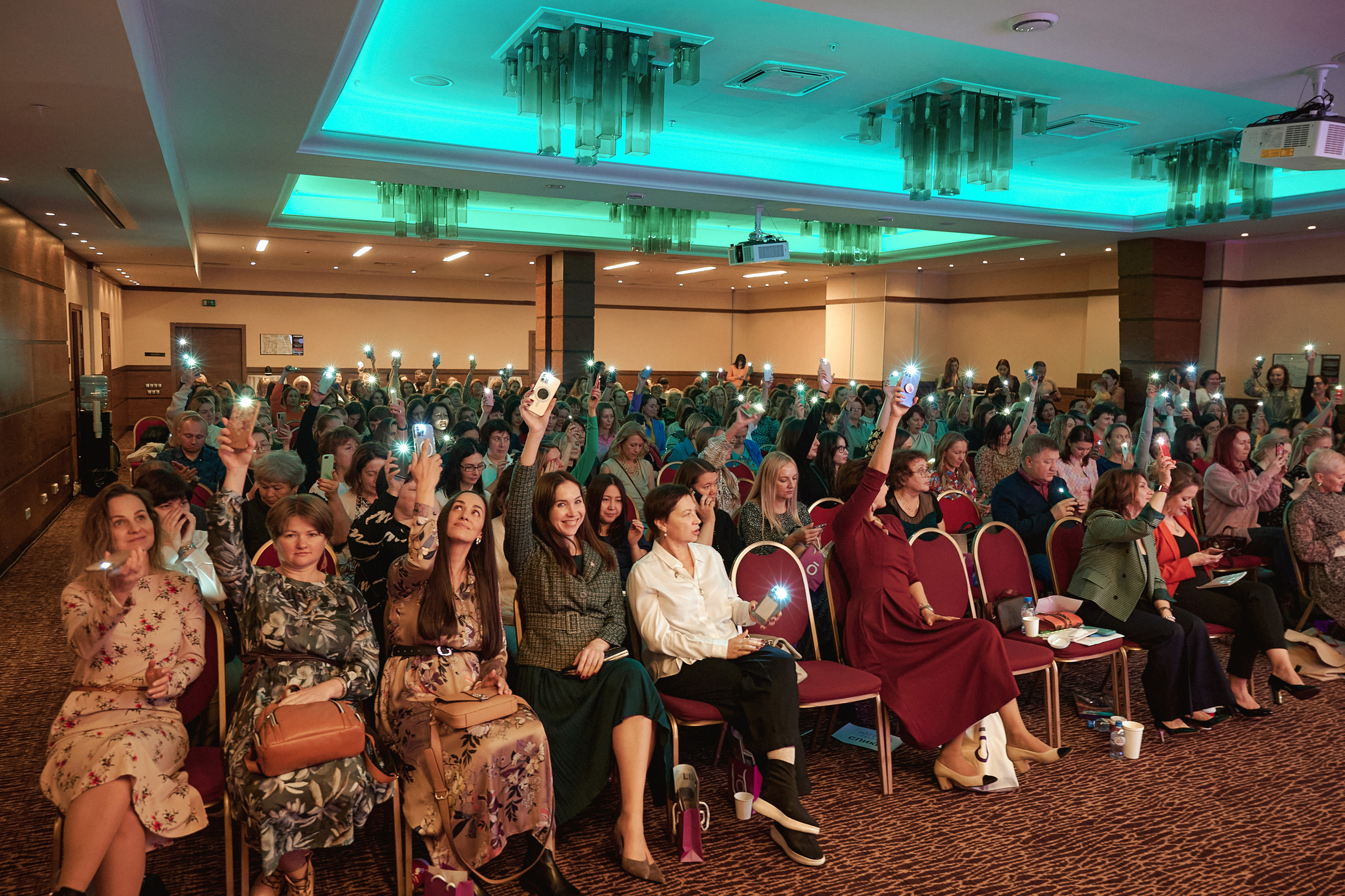 Портфолио репортажной фотосъёмки: "doTERRA" эфирные масла. Фотограф Яковлев Роман — Красноярск